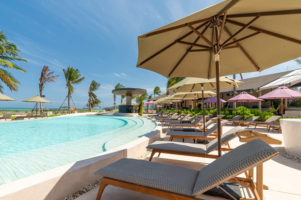 RAVA beach club