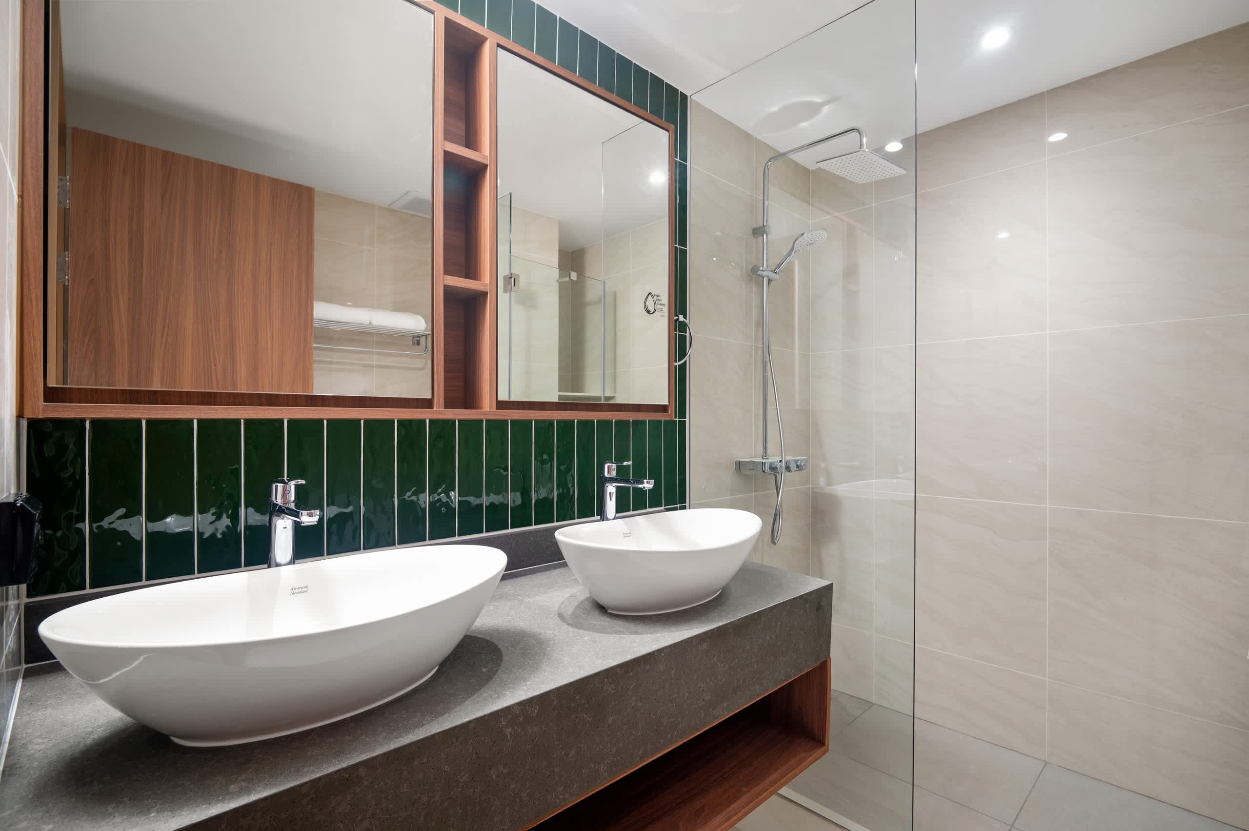 Seashore Residences Three-Bedroom 3A Premium