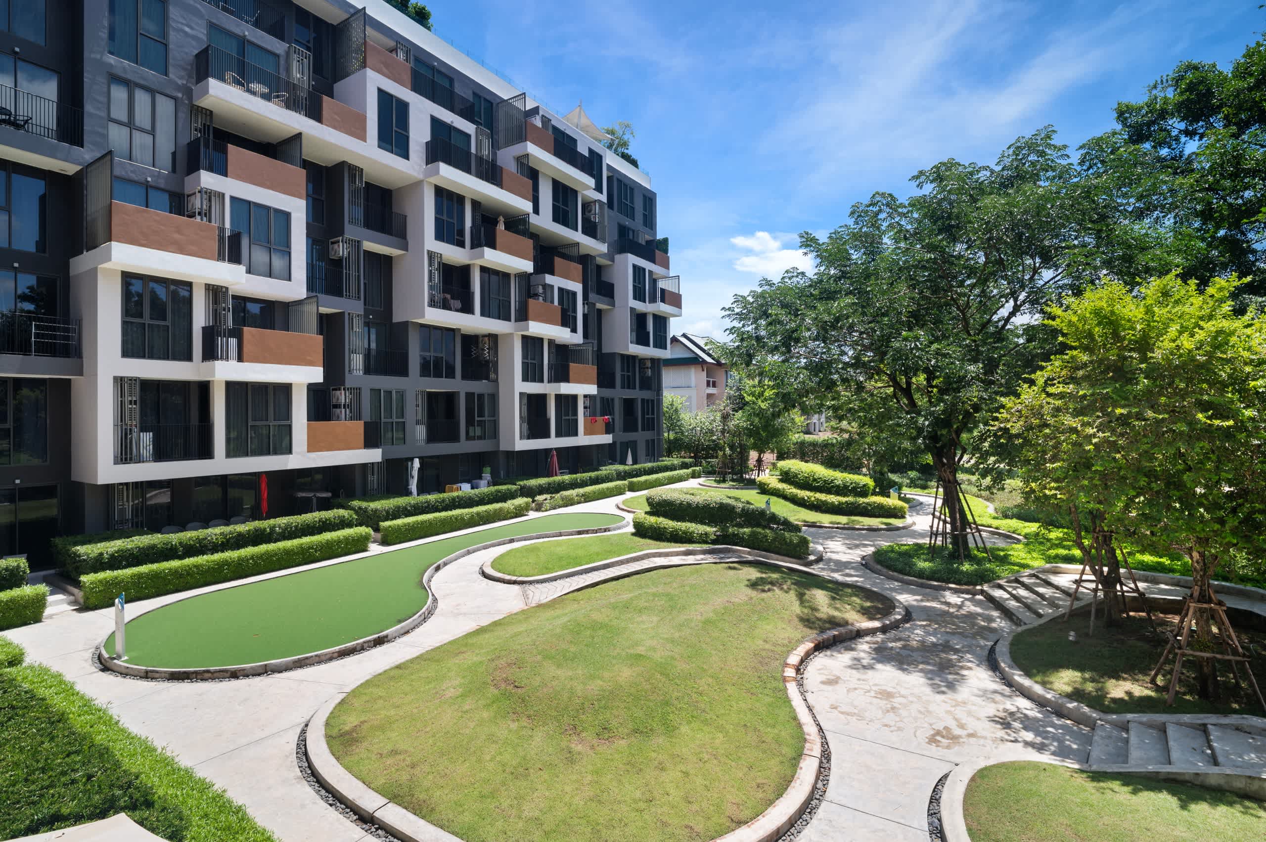 Skypark Aurora, One Bedroom 1Bx Deluxe