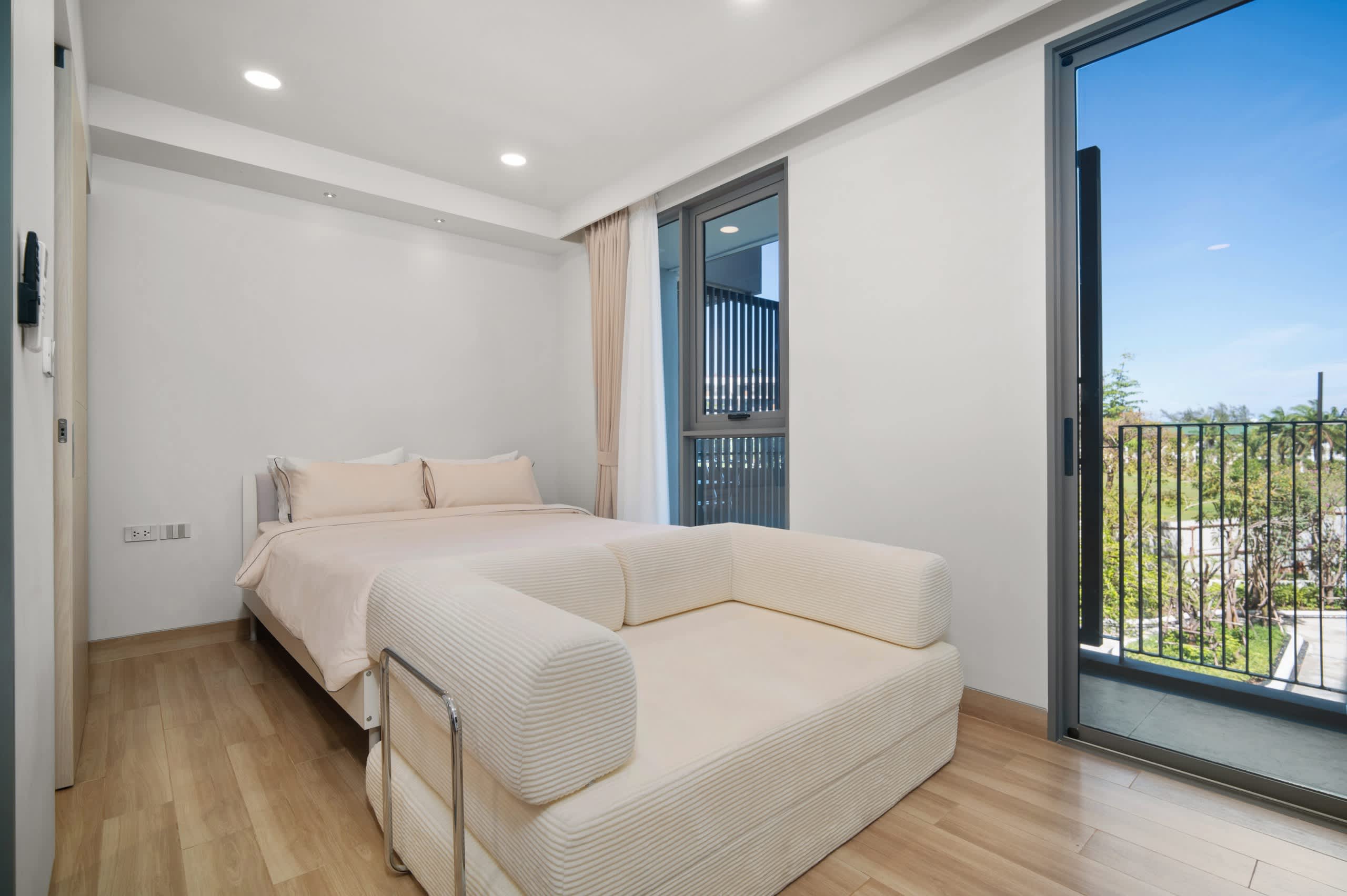 Skypark Celeste Studio 1A Deluxe