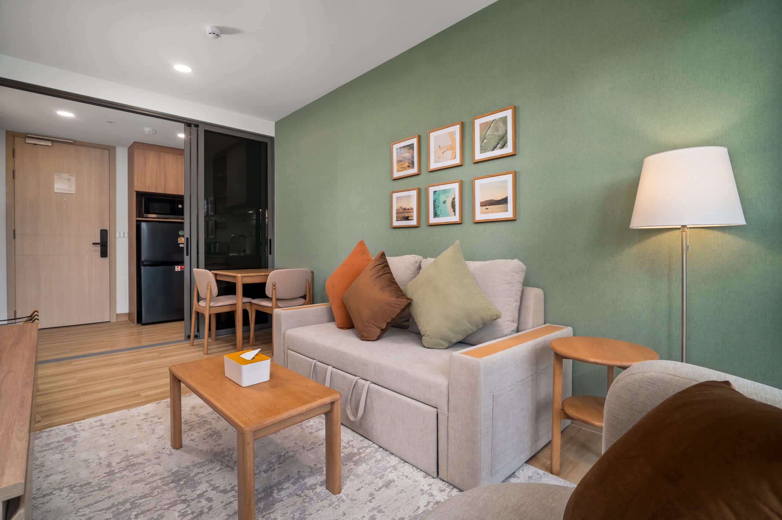 Skypark Celeste 5, One Bedroom 1C Deluxe
