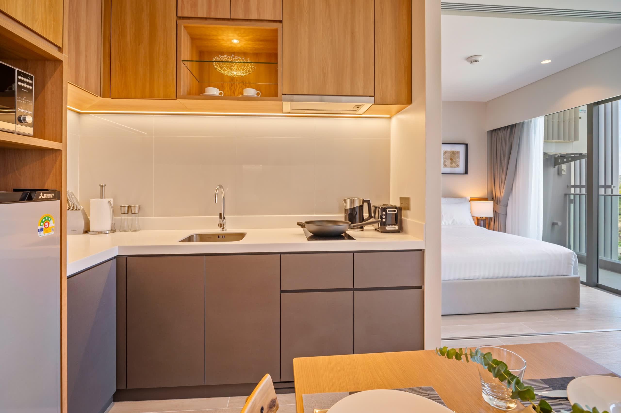 Laguna Lakeside Residences 1BR A2 Field side