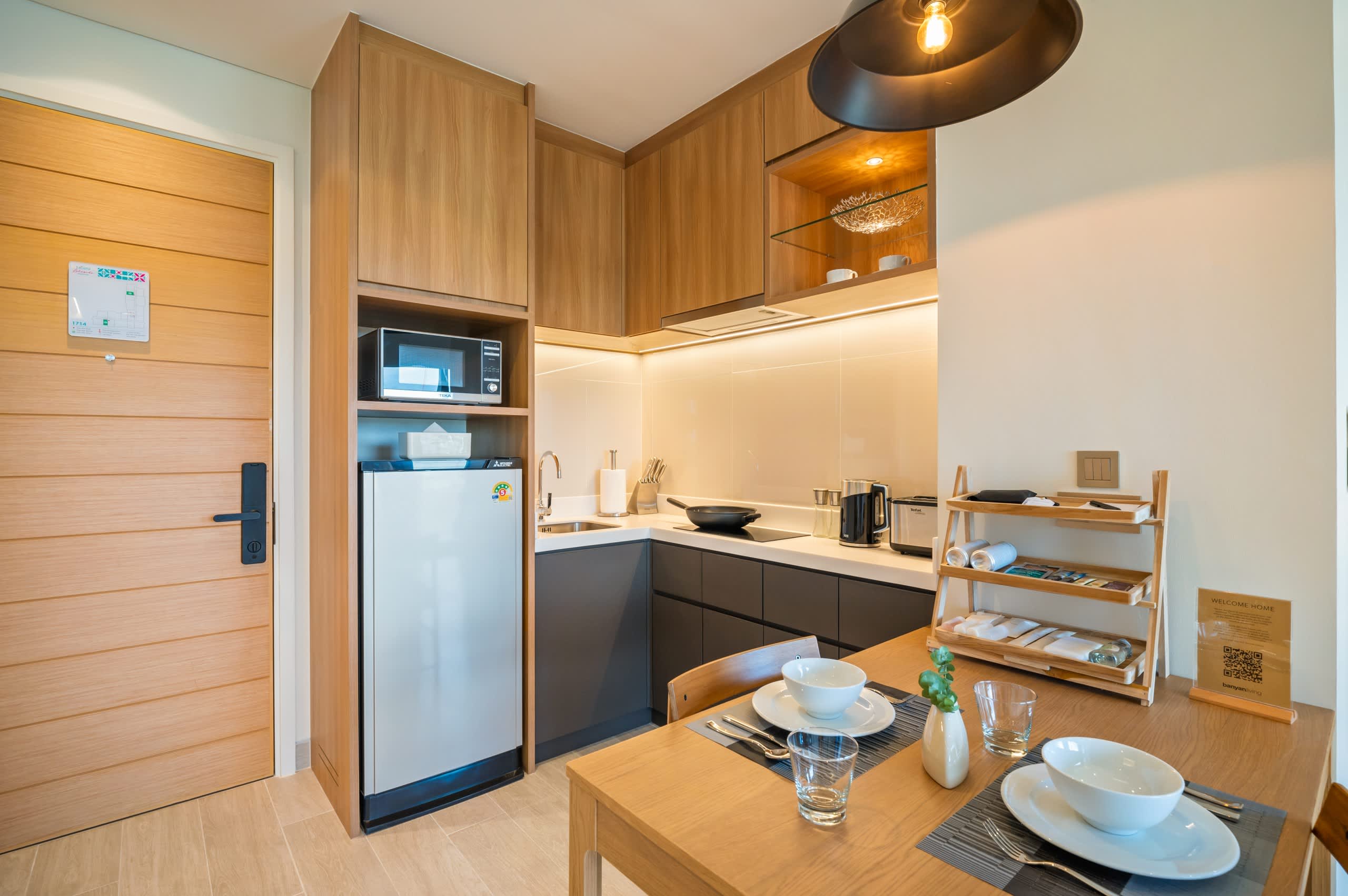 Laguna Lakeside Residences 1BR B3 Field side