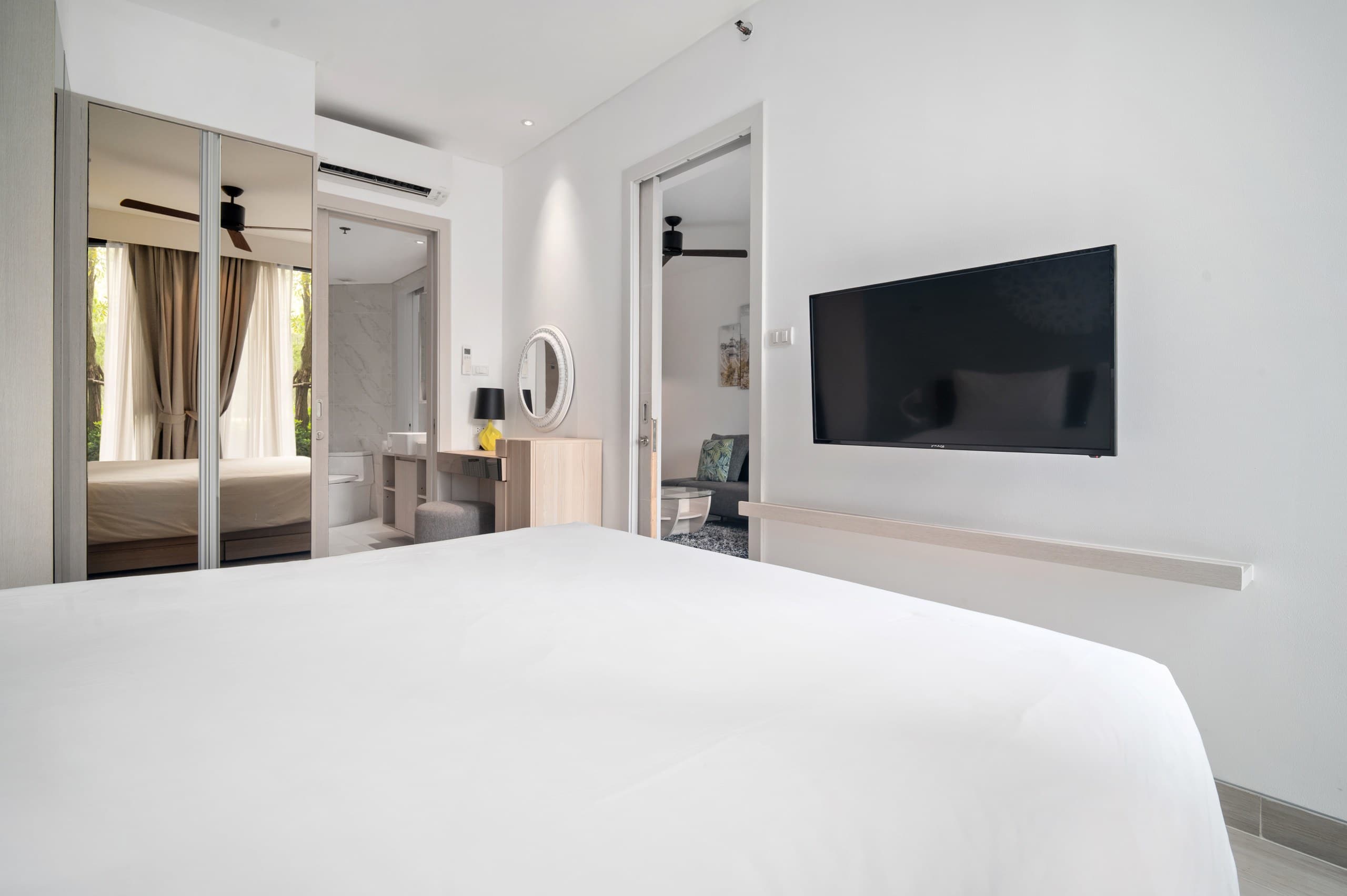 Cassia Residences 1BR A1 Lake side Ground Floor
