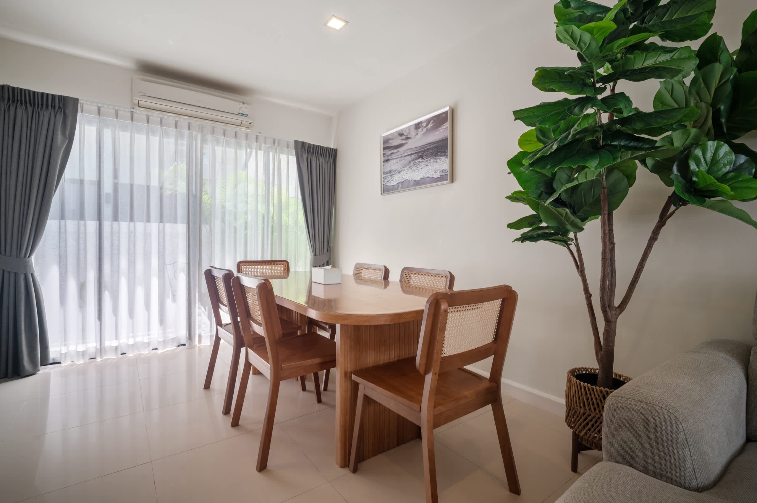 Laguna Parkside Residences Three-Bedroom 65/91