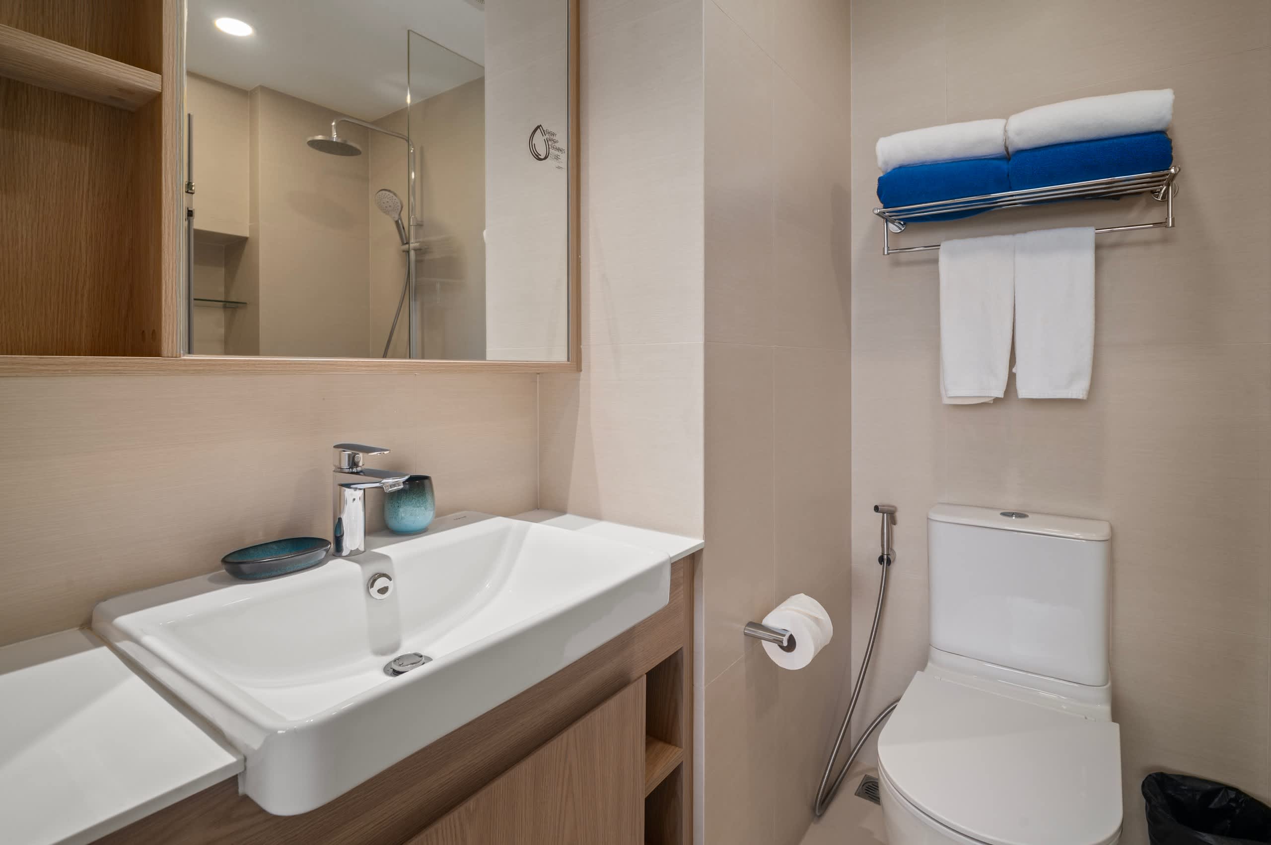 Skypark Aurora 1BR 1B Golf side
