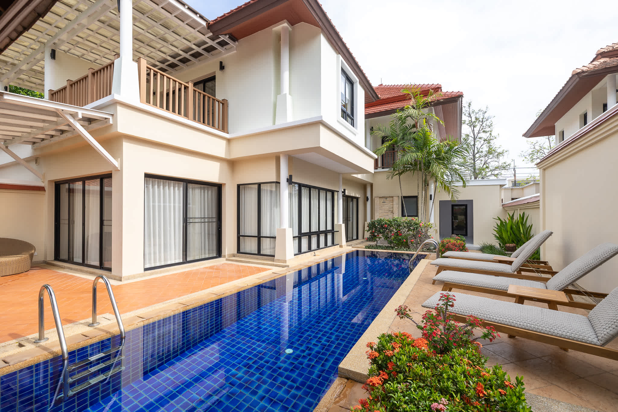 Laguna Village, 111/17 Three-Bedroom Townhouse