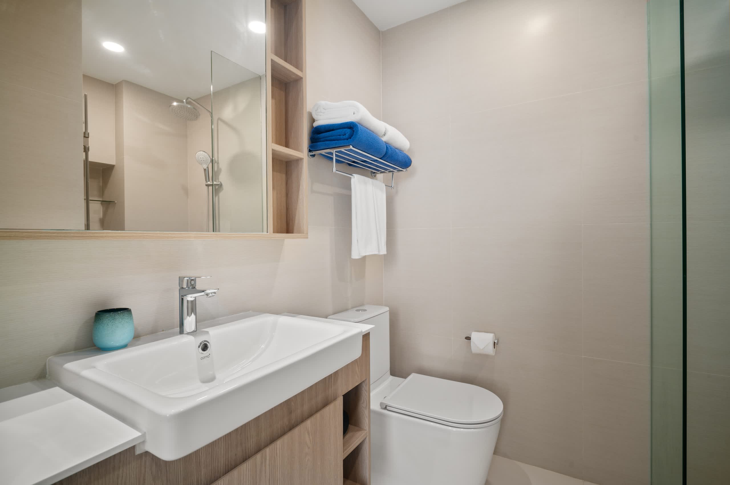 Skypark Aurora 2BR 2Bx2 Golf side