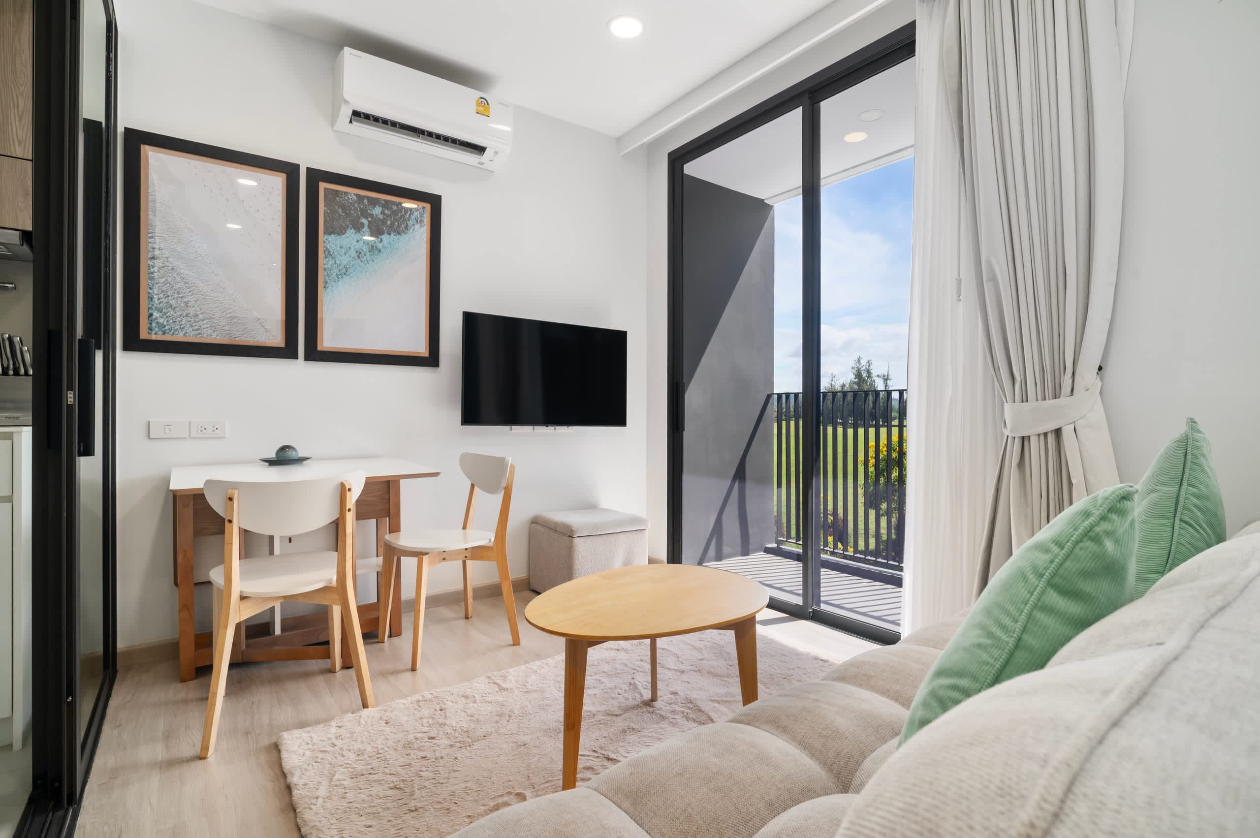 Skypark Aurora 3, Studio 1A Deluxe