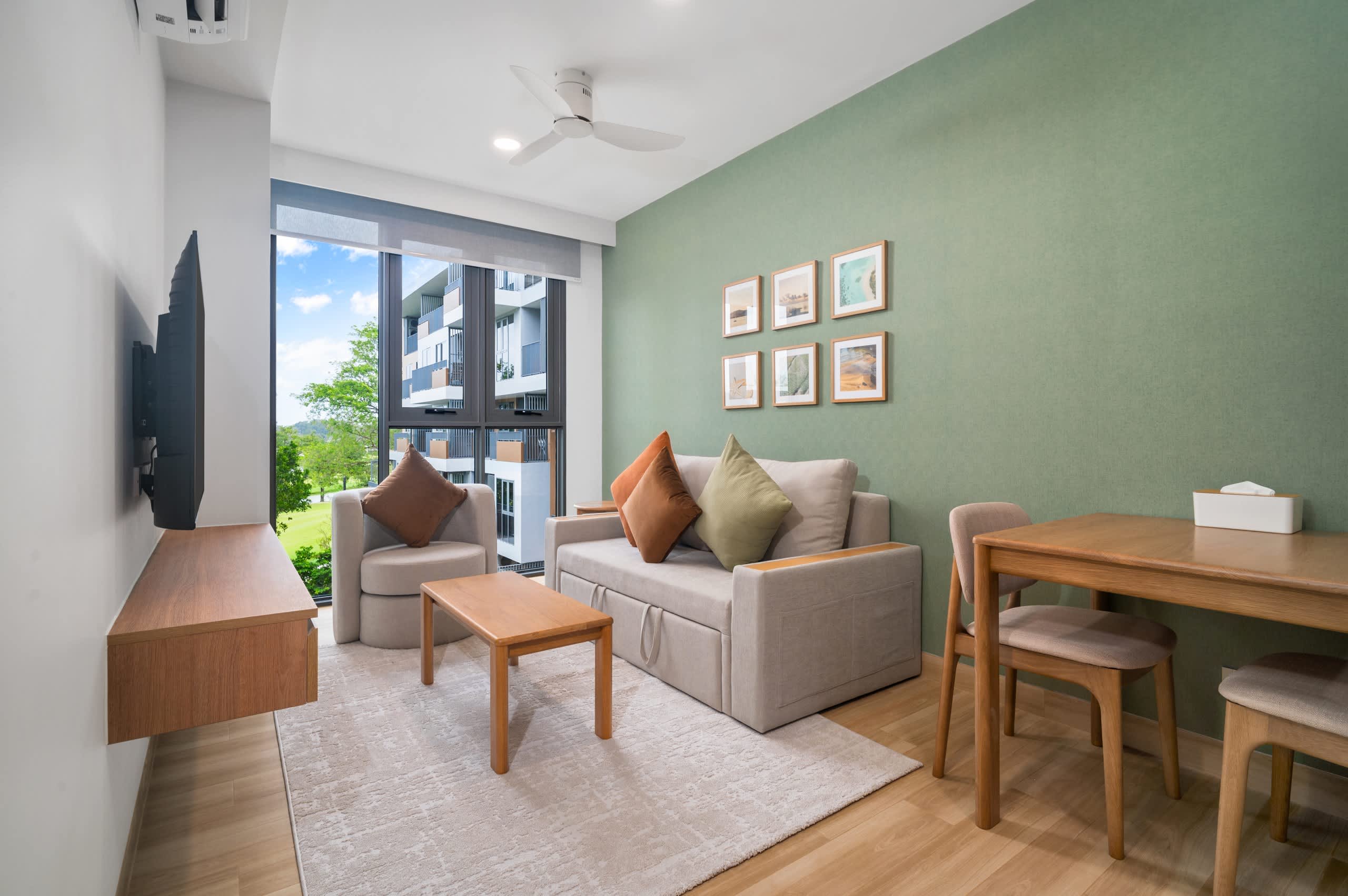 Skypark Celeste 5, One Bedroom 1Cx Premium