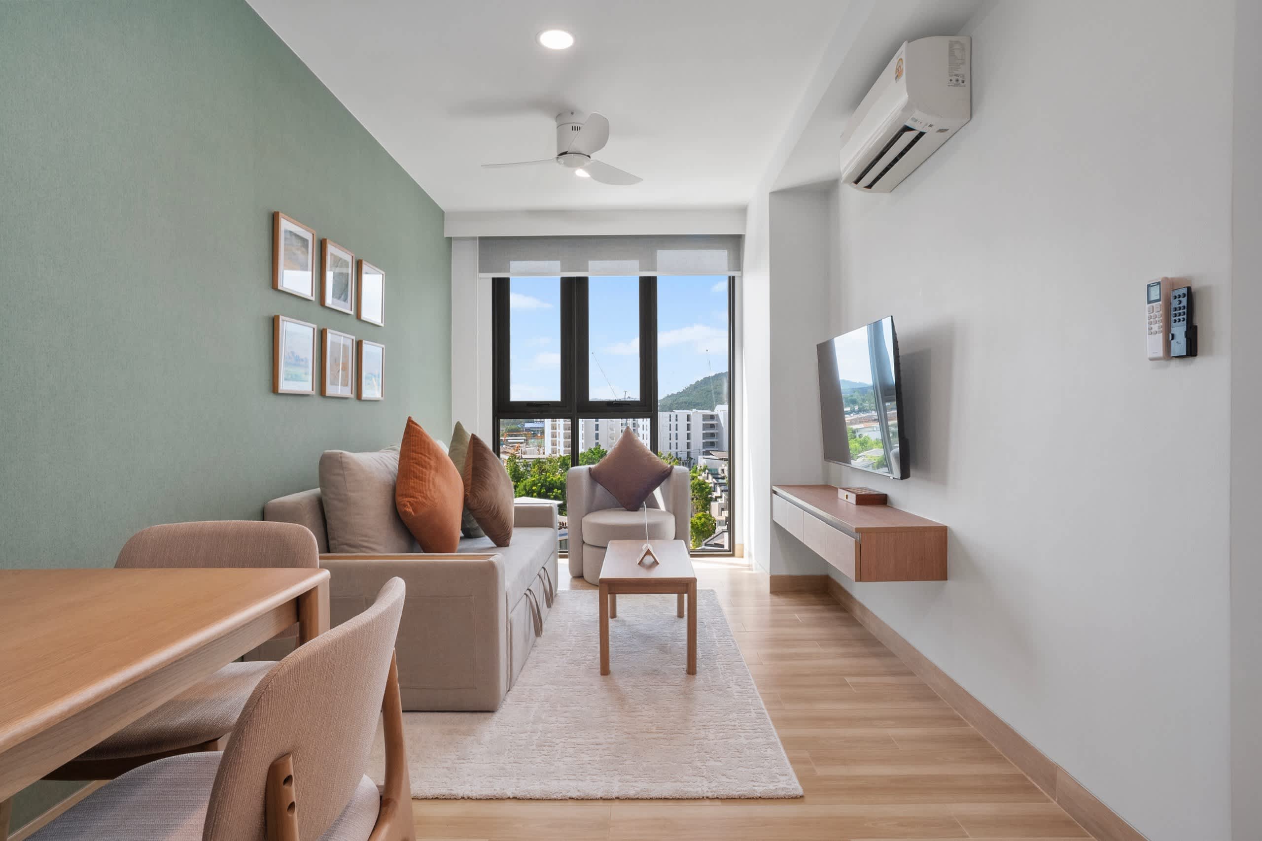 Skypark Celeste 4, One Bedroom 1Cx Premium
