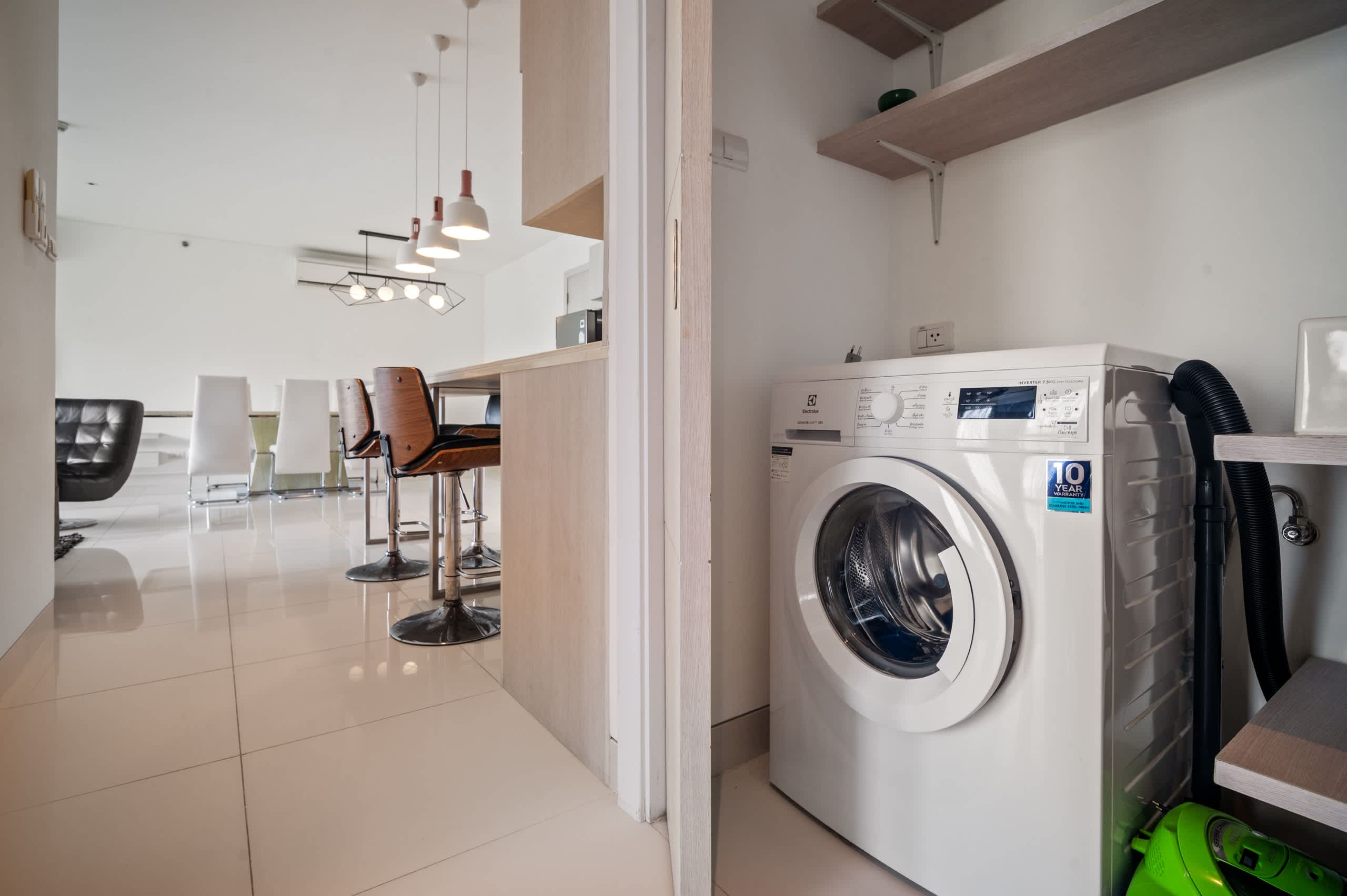 Cassia Residences 2, Three-Bedroom B Deluxe Lake