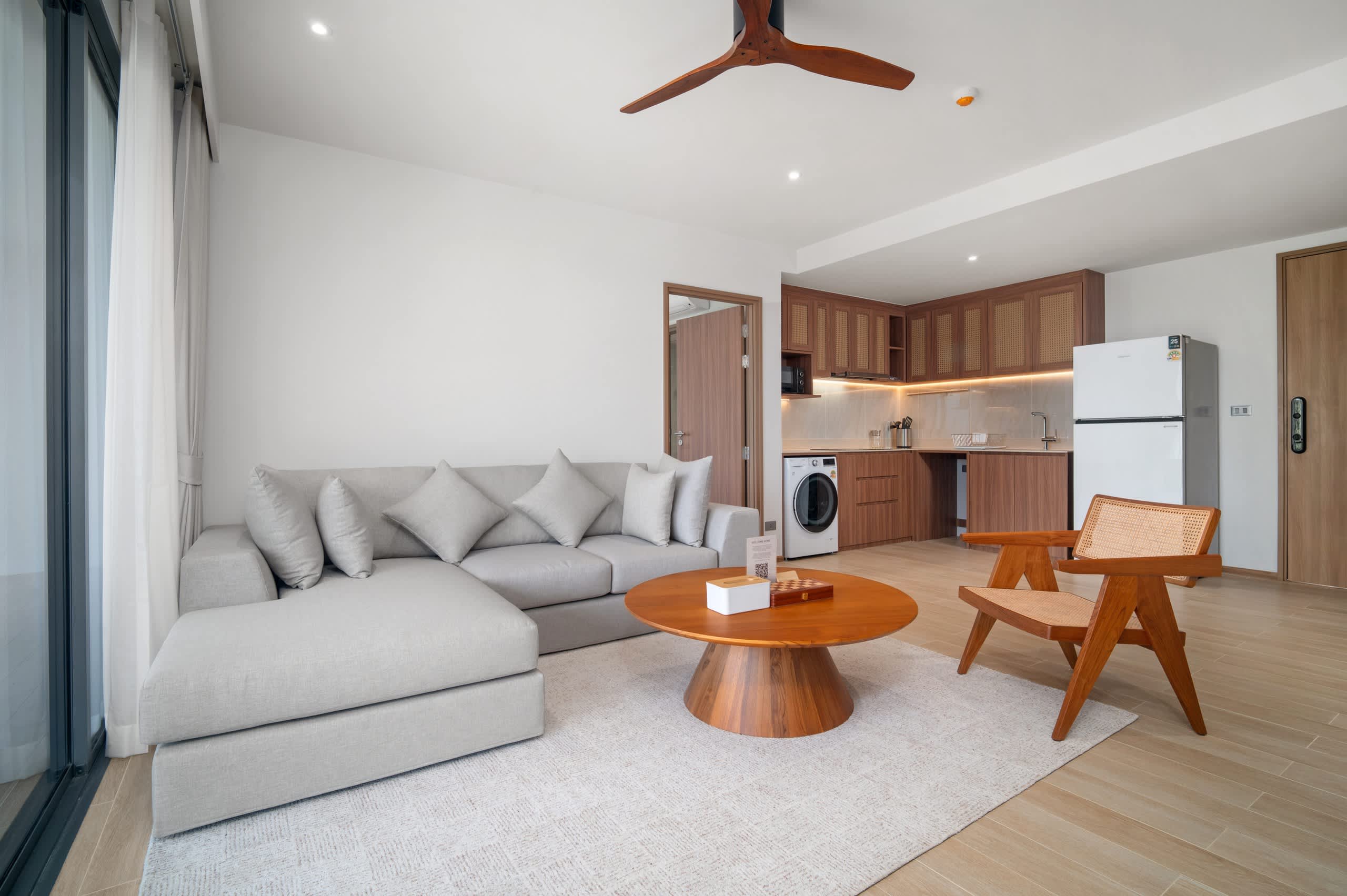 Seashore Residences Three-Bedroom 3A Premium