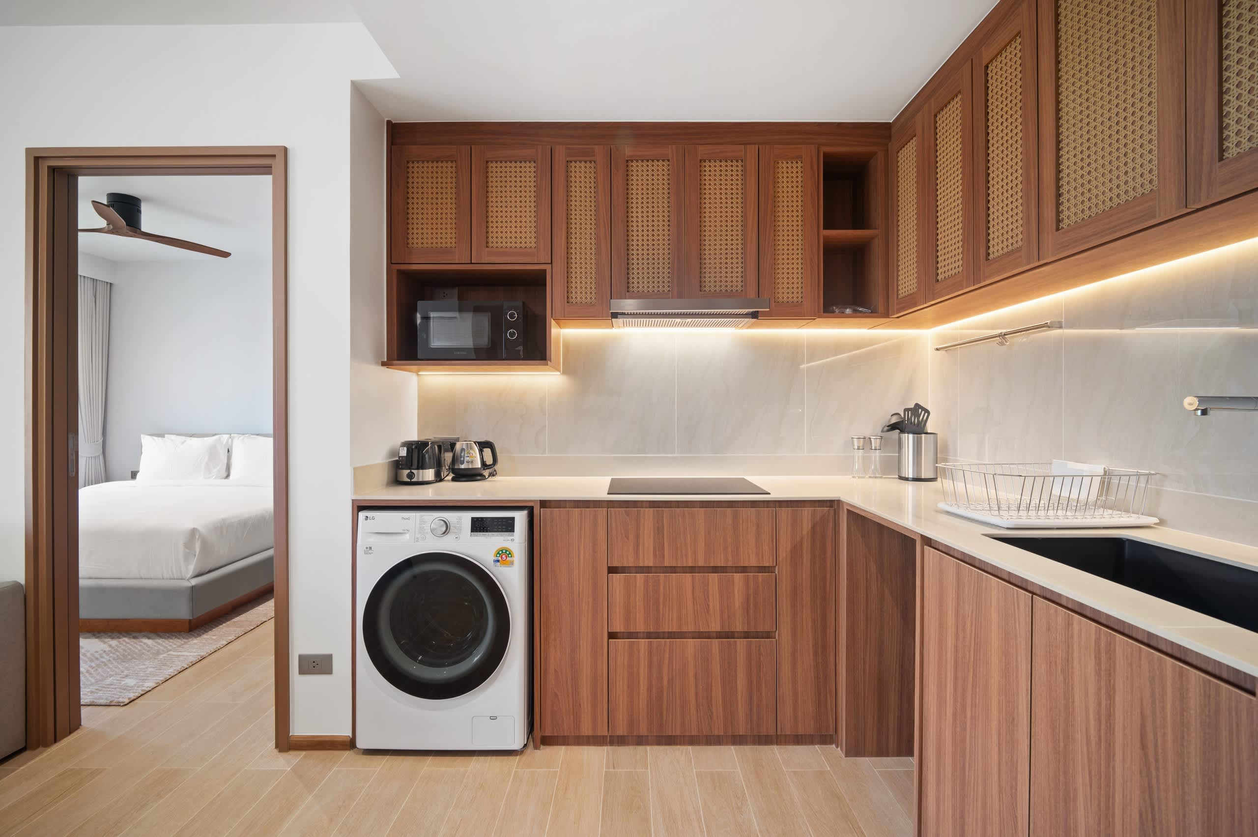 Seashore Residences Three-Bedroom 3A Premium