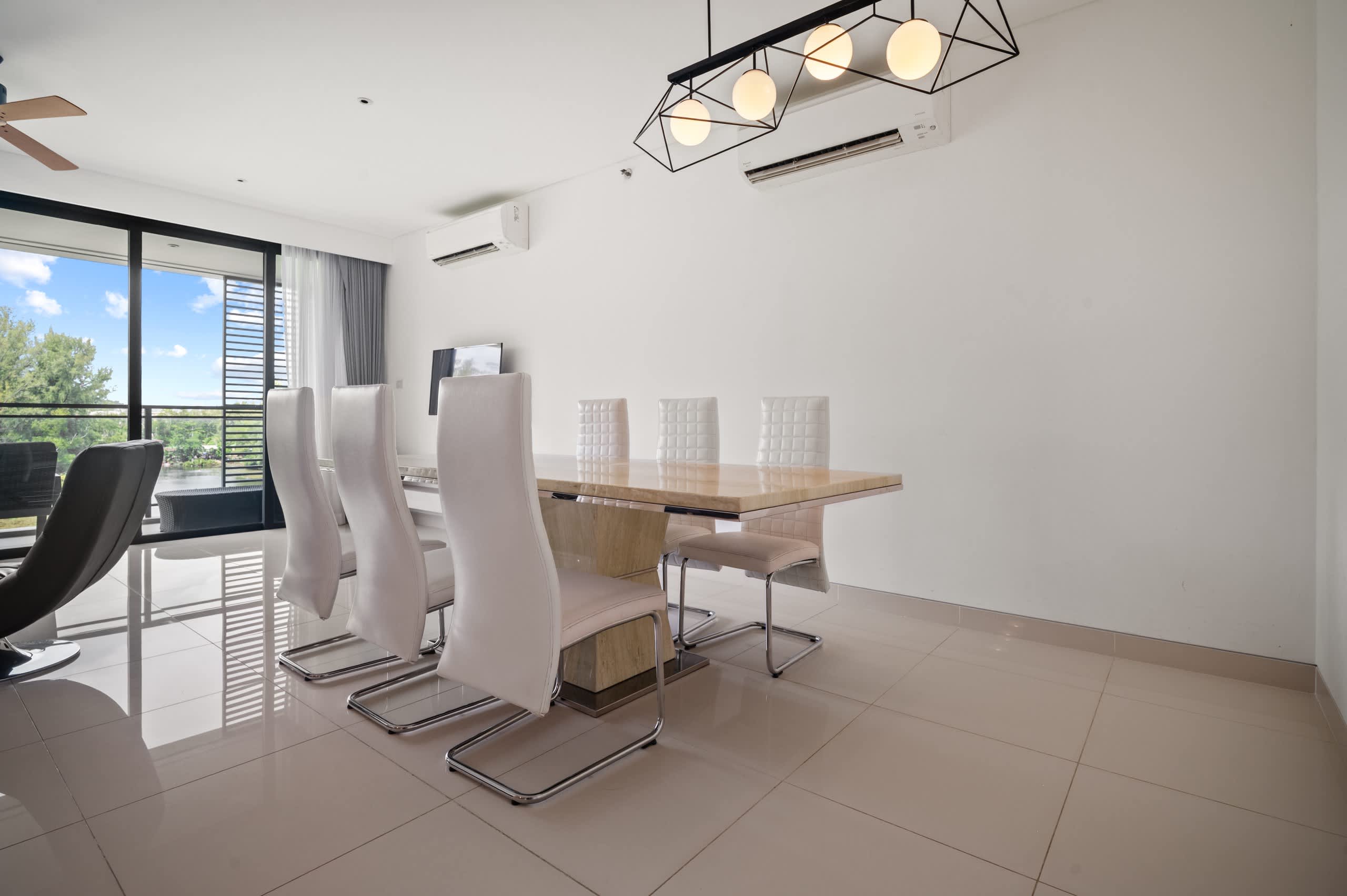 Cassia Residences 2, Three-Bedroom B Deluxe Lake