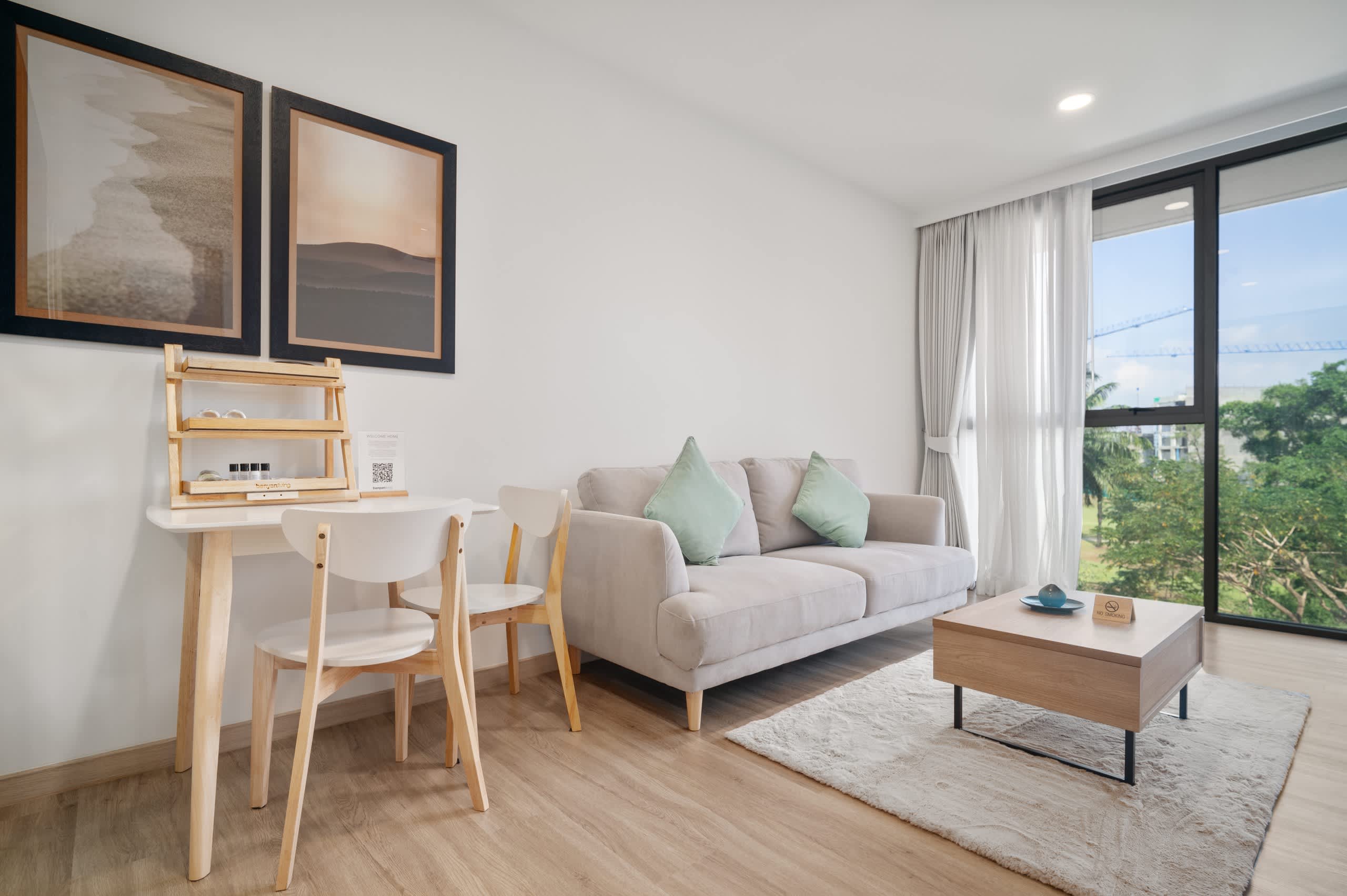 Skypark Aurora 1BR 1C Golf side