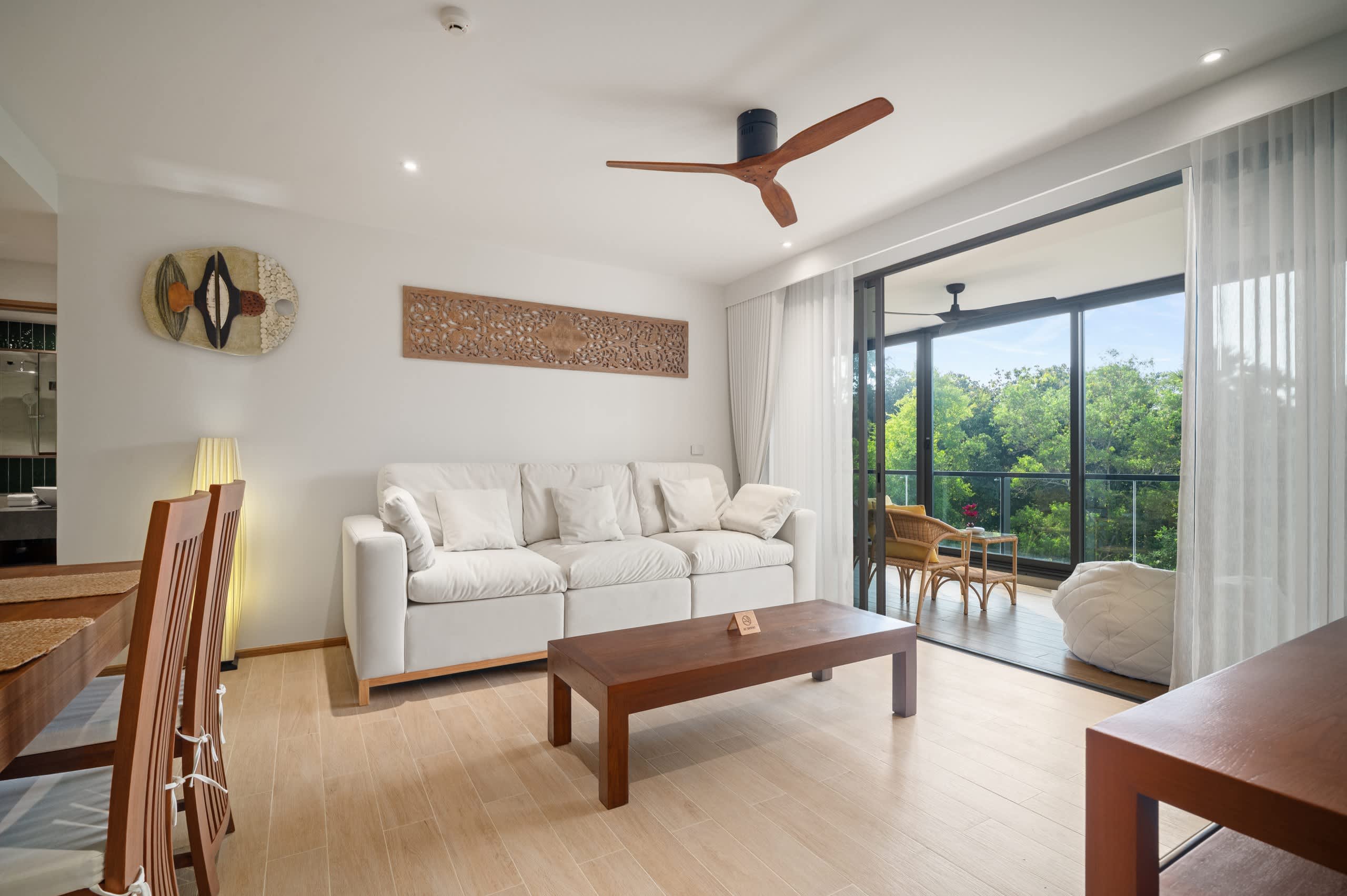Laguna Beach Residences Reef 2BR 2A Deluxe