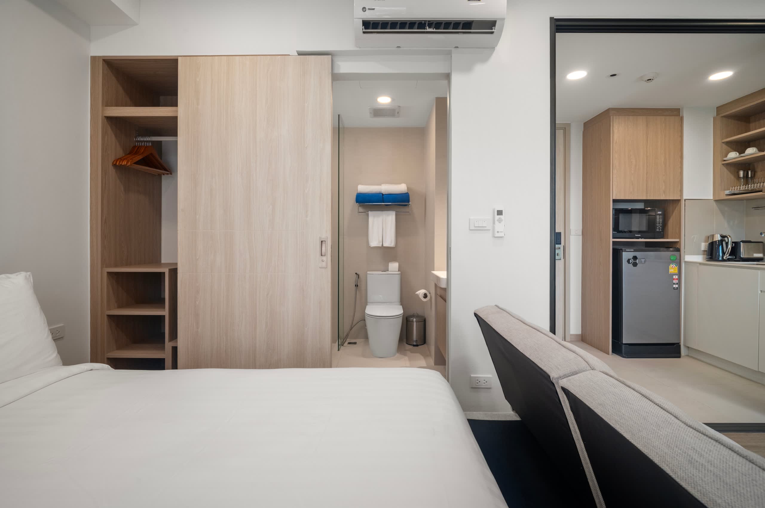 Skypark Aurora 2, Studio 1A deluxe