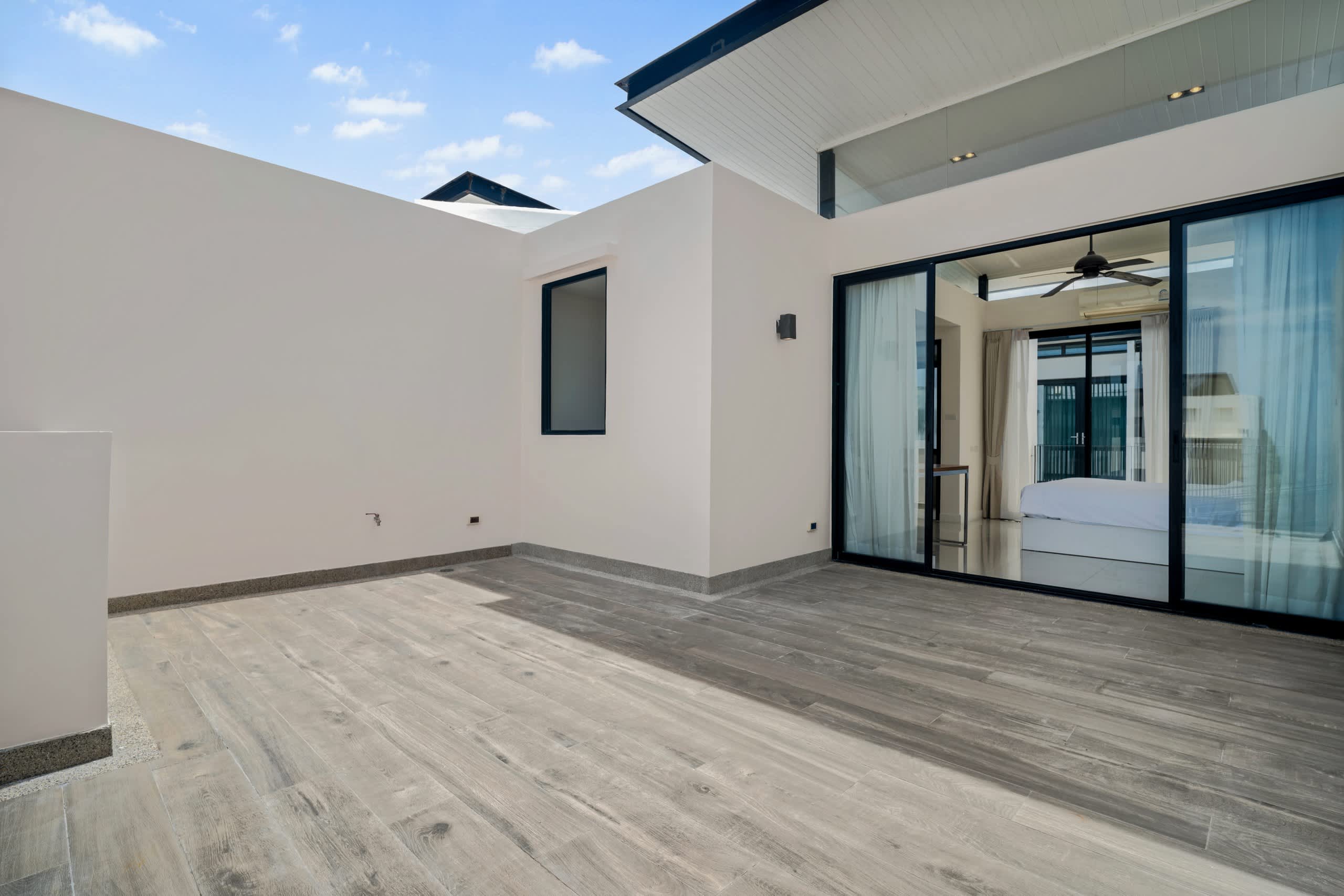 Laguna Parkside, Three-Bedroom 65/237 Townhouse