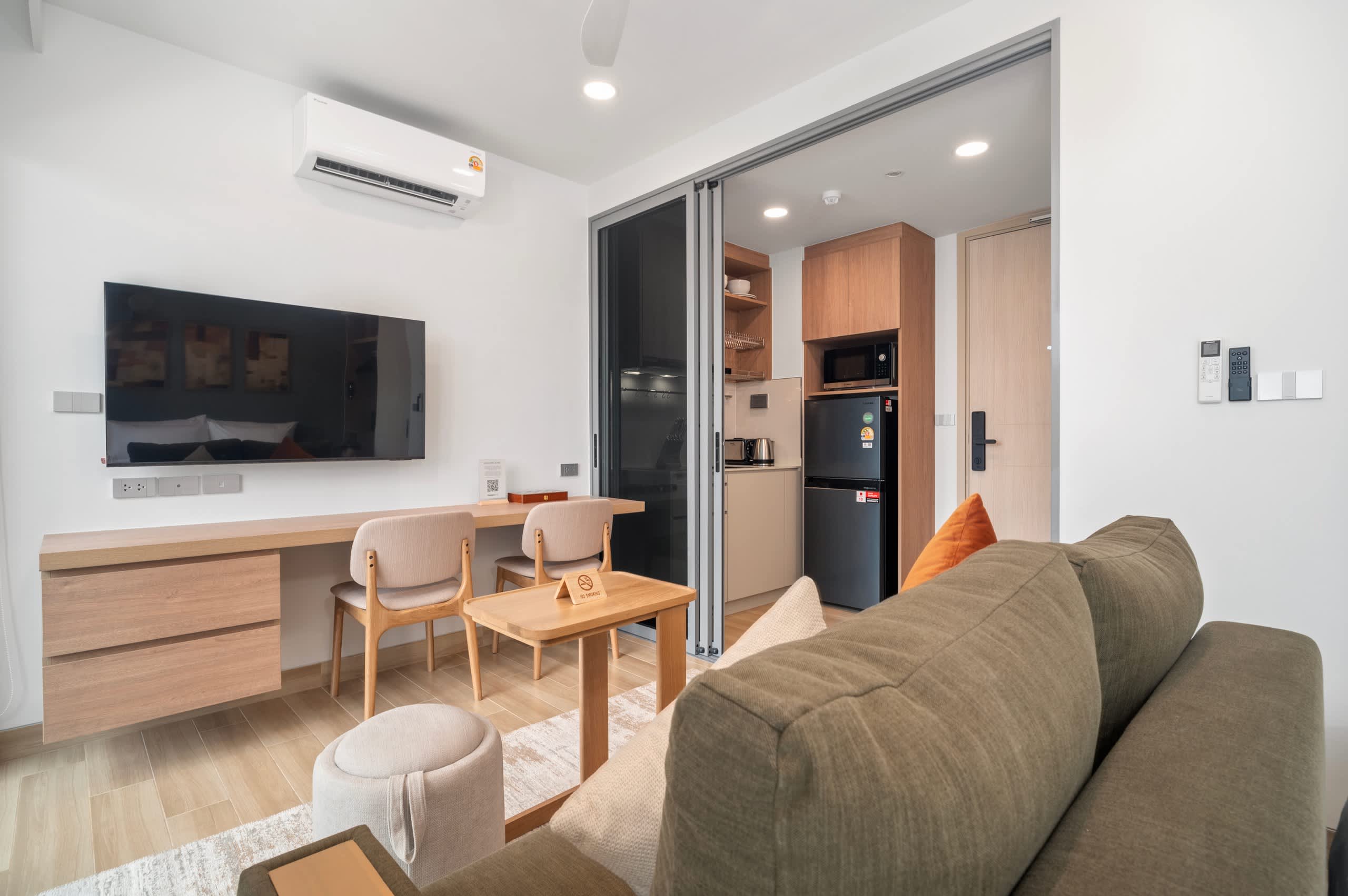 Skypark Celeste 4, Studio 1A Premium
