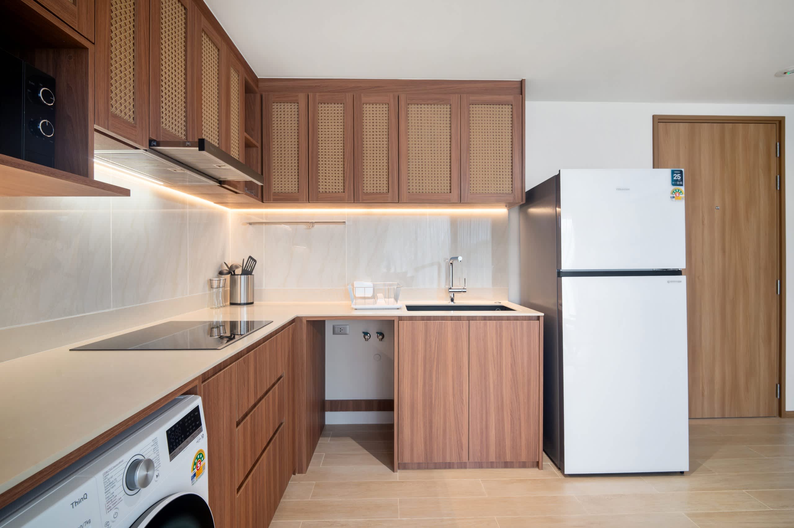 Seashore Residences Three-Bedroom 3A Premium