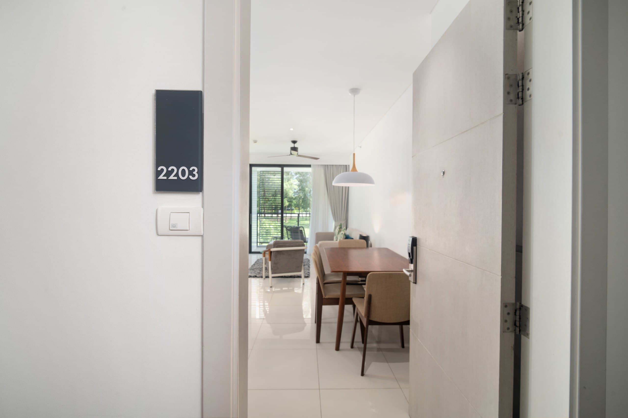 Cassia Residences 2, Two-Bedroom 2203 D Deluxe Lake