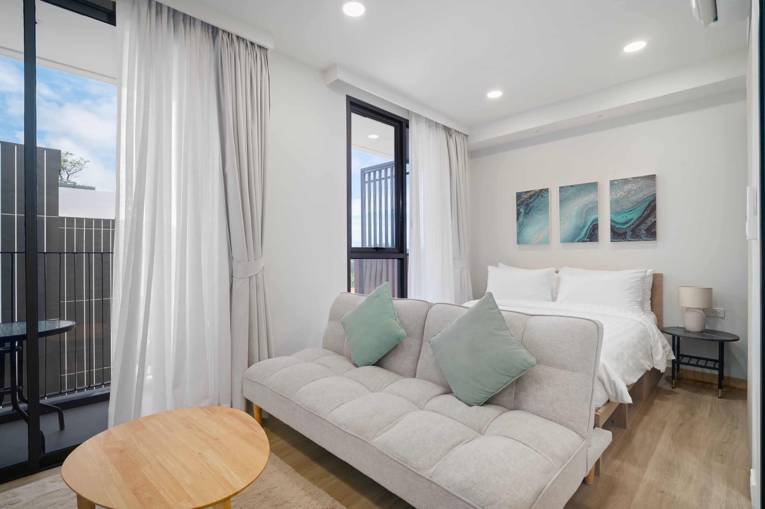 Skypark Aurora Studio 1A Lake side