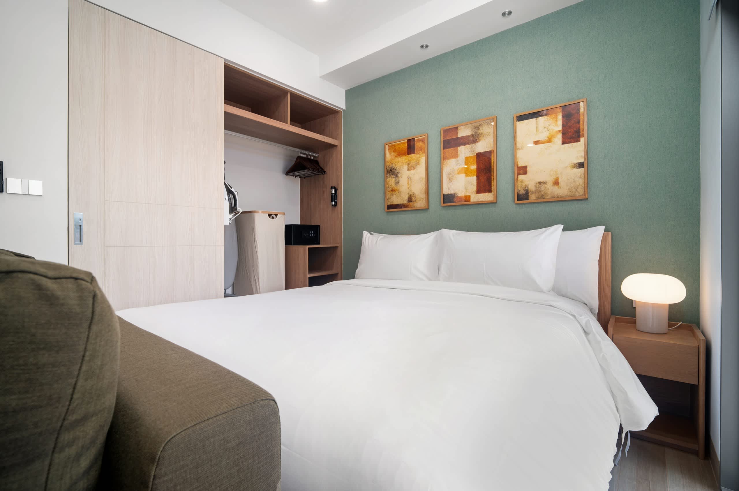 Skypark Celeste 5, Studio 1A Deluxe