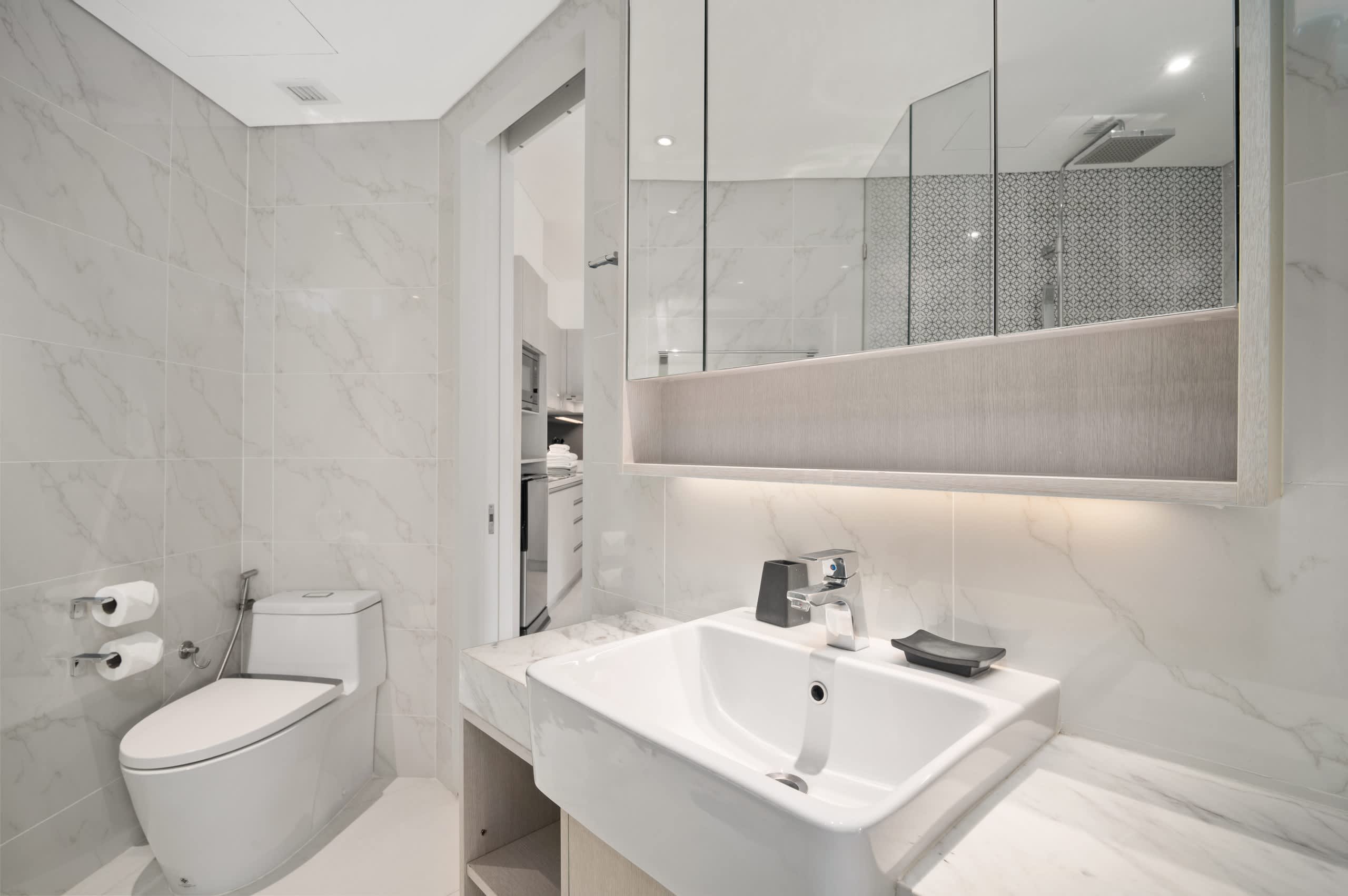 Cassia Residences 1BR A1 Lake side Ground Floor