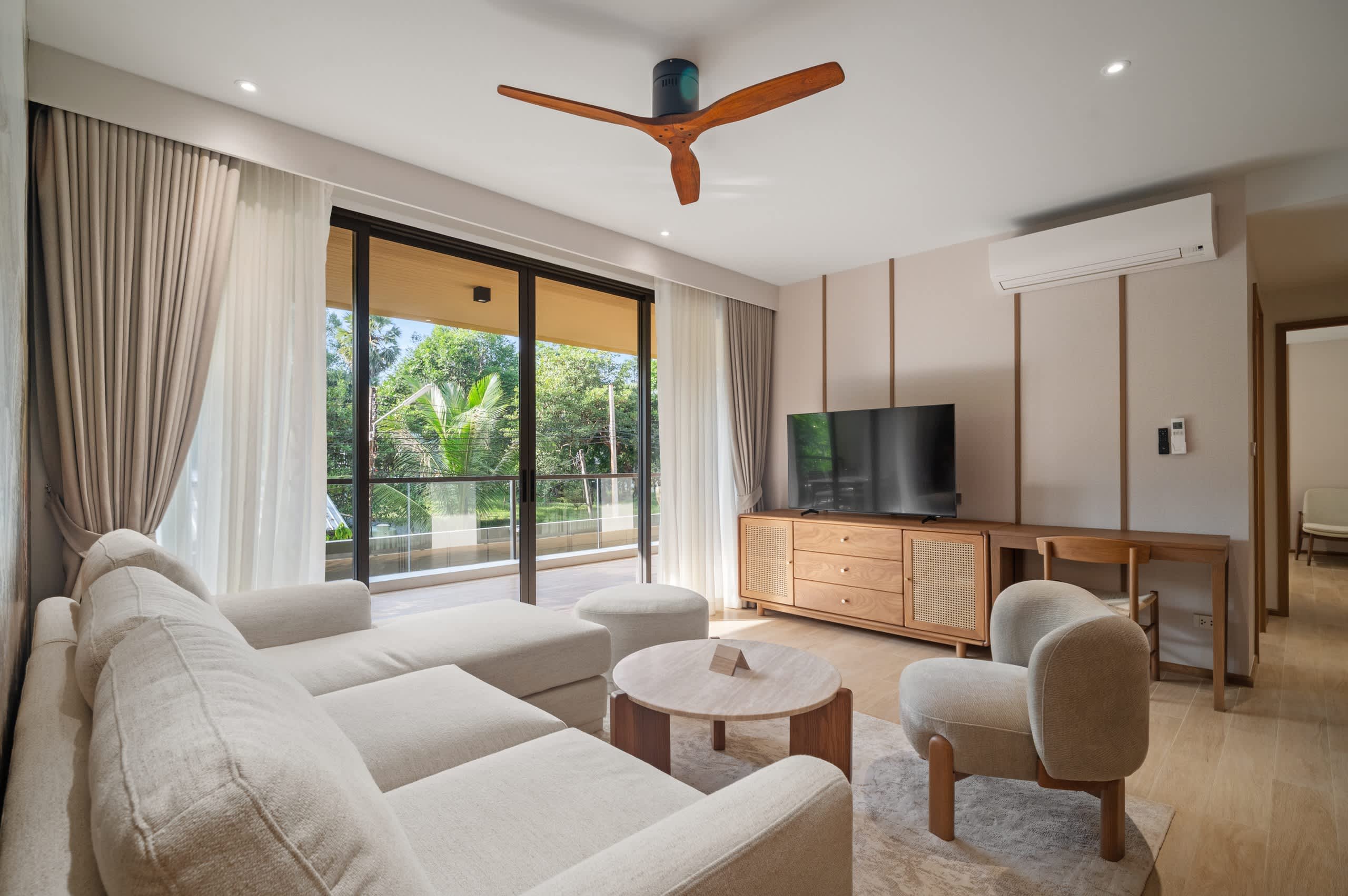 Laguna Beach Residences Reef 3BR 3A Deluxe