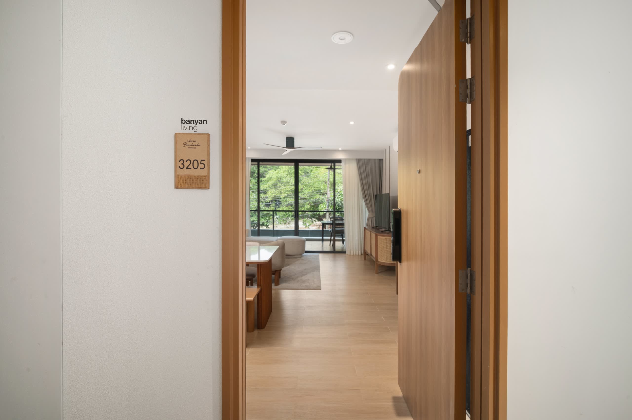 Reef Residences 3, Three-Bedroom 3205 3B Deluxe