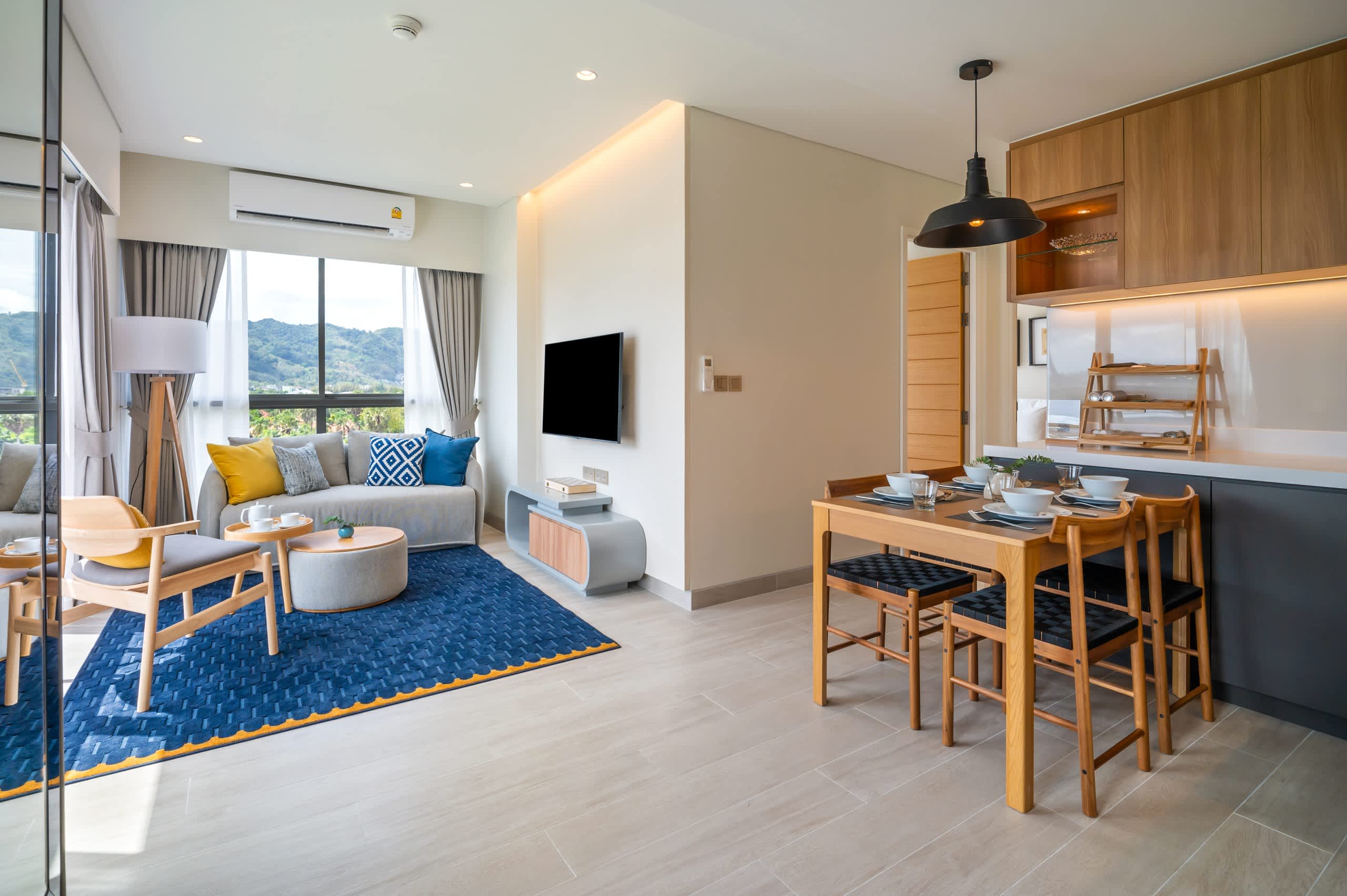 Laguna Lakeside Residences 2BR C2 Lake side