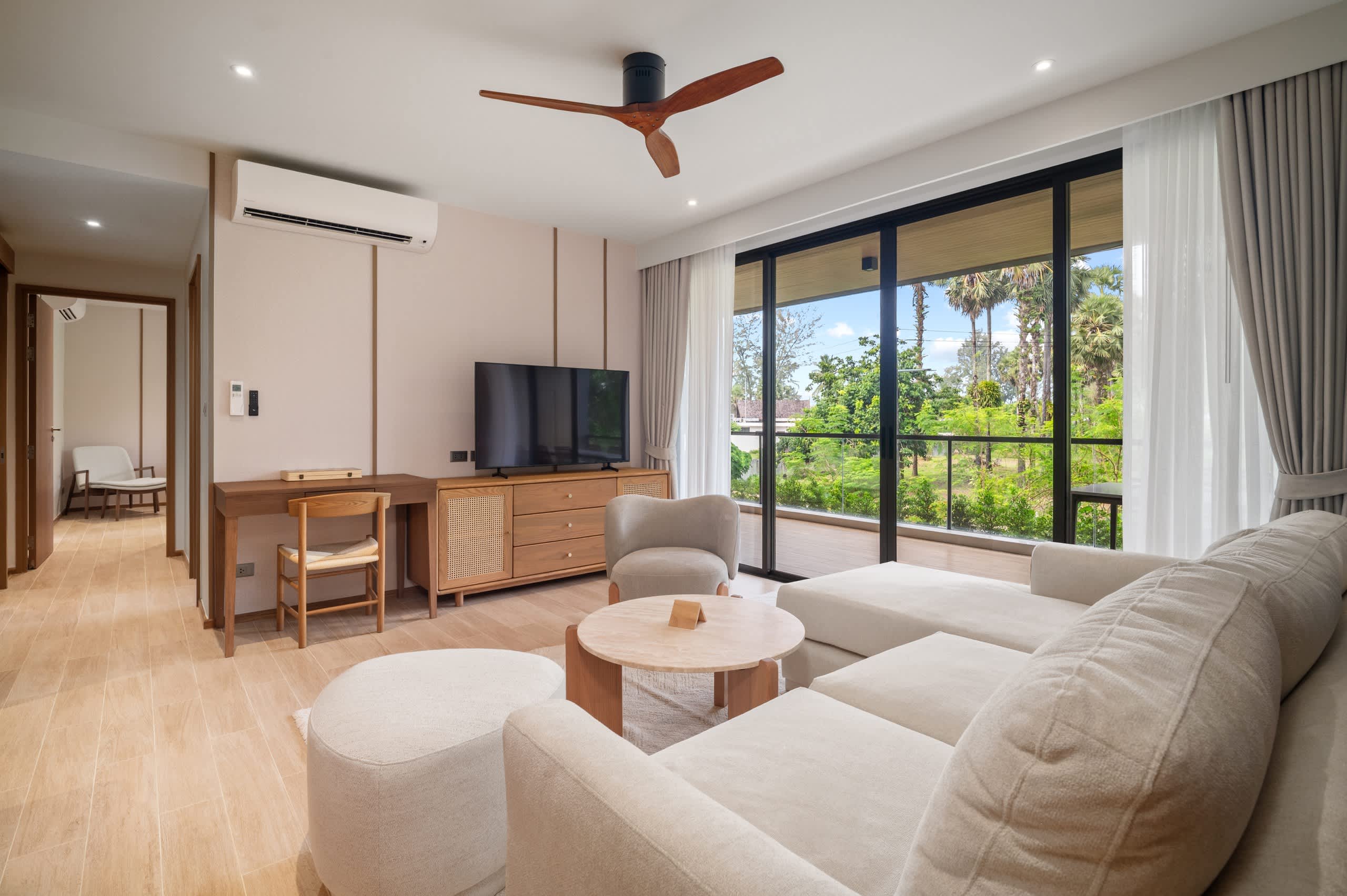 Laguna Beach Residences Seashore 3BR 3A Deluxe