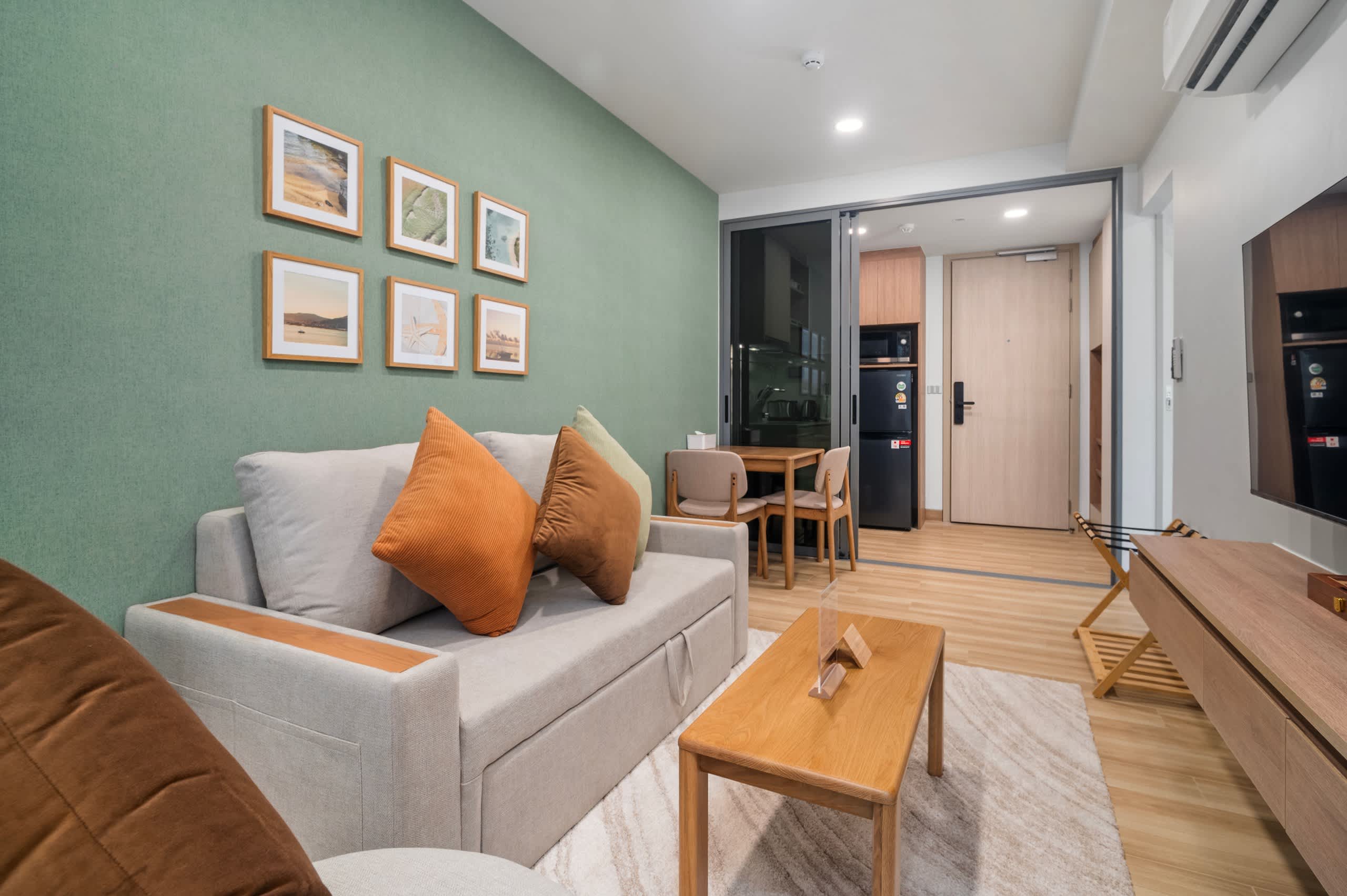 Skypark Celeste 5, One Bedroom 1Cx Deluxe