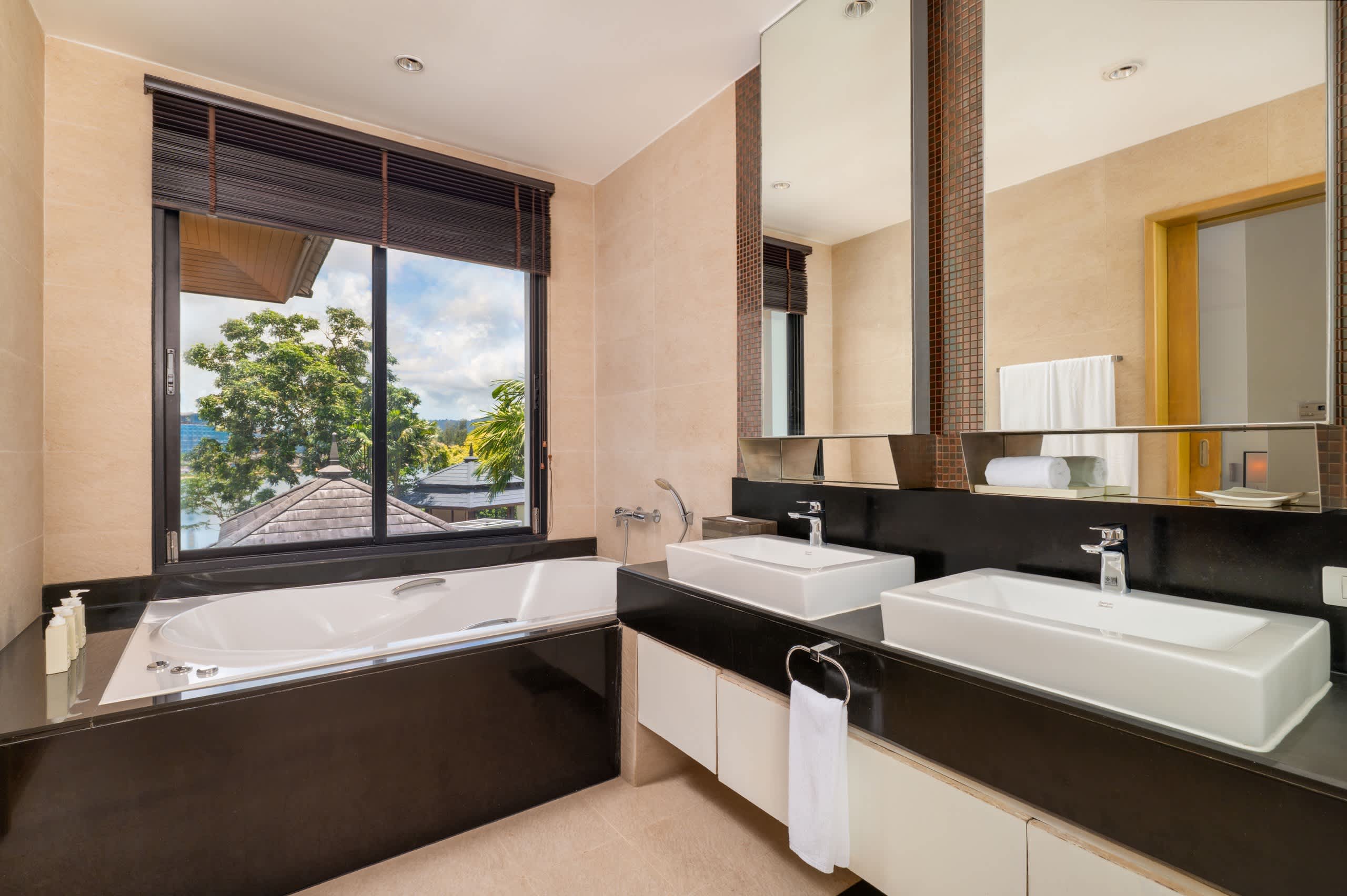 Laguna Village, 113 Two-Bedroom Townhouse