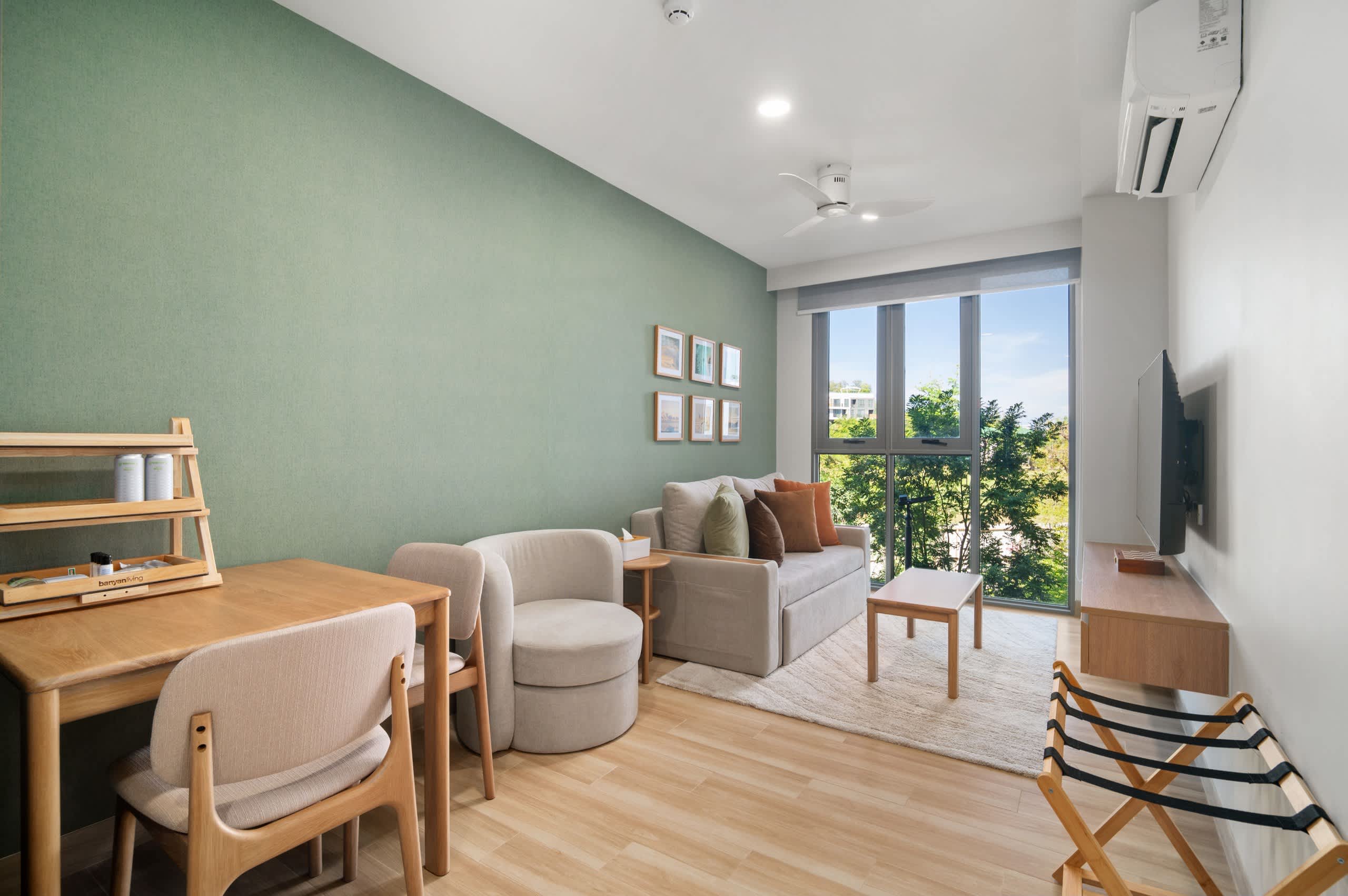 Skypark Celeste 4, One-Bedroom 1Cx Deluxe Golf