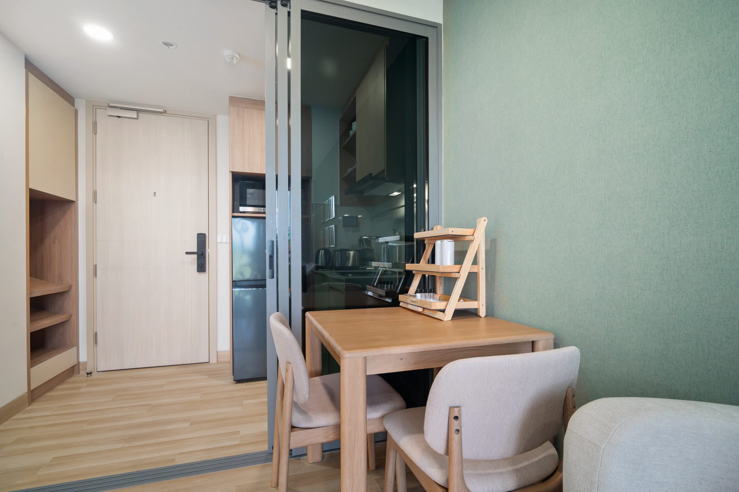 Skypark Celeste 4, One-Bedroom 1Cx Deluxe Golf
