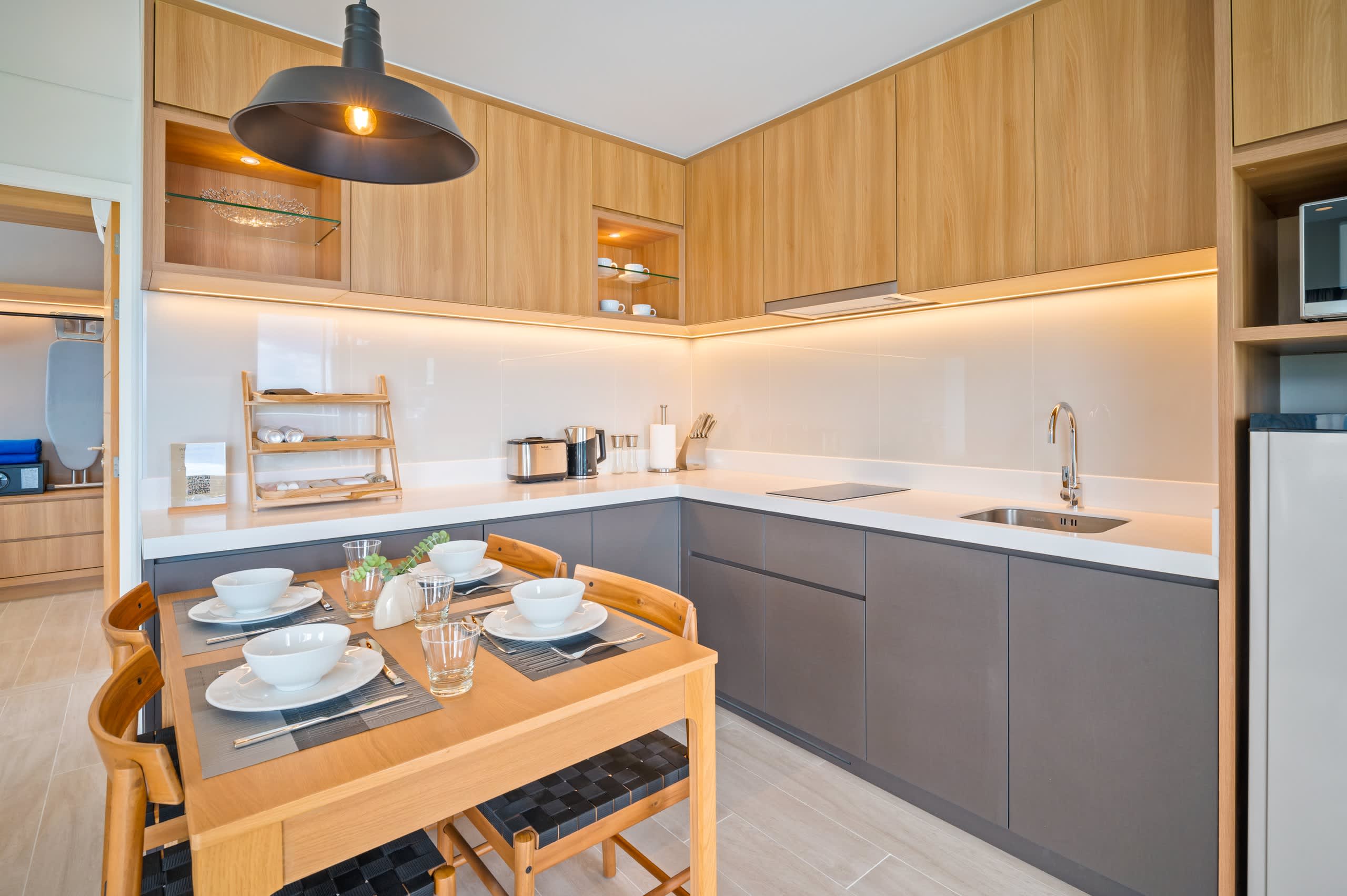 Laguna Lakeside Residences 2BR C2 Lake side