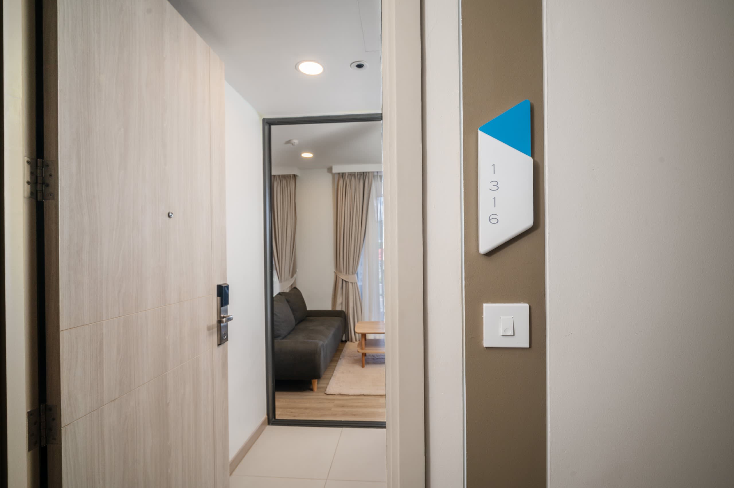 Skypark Aurora Studio 1A Lake side