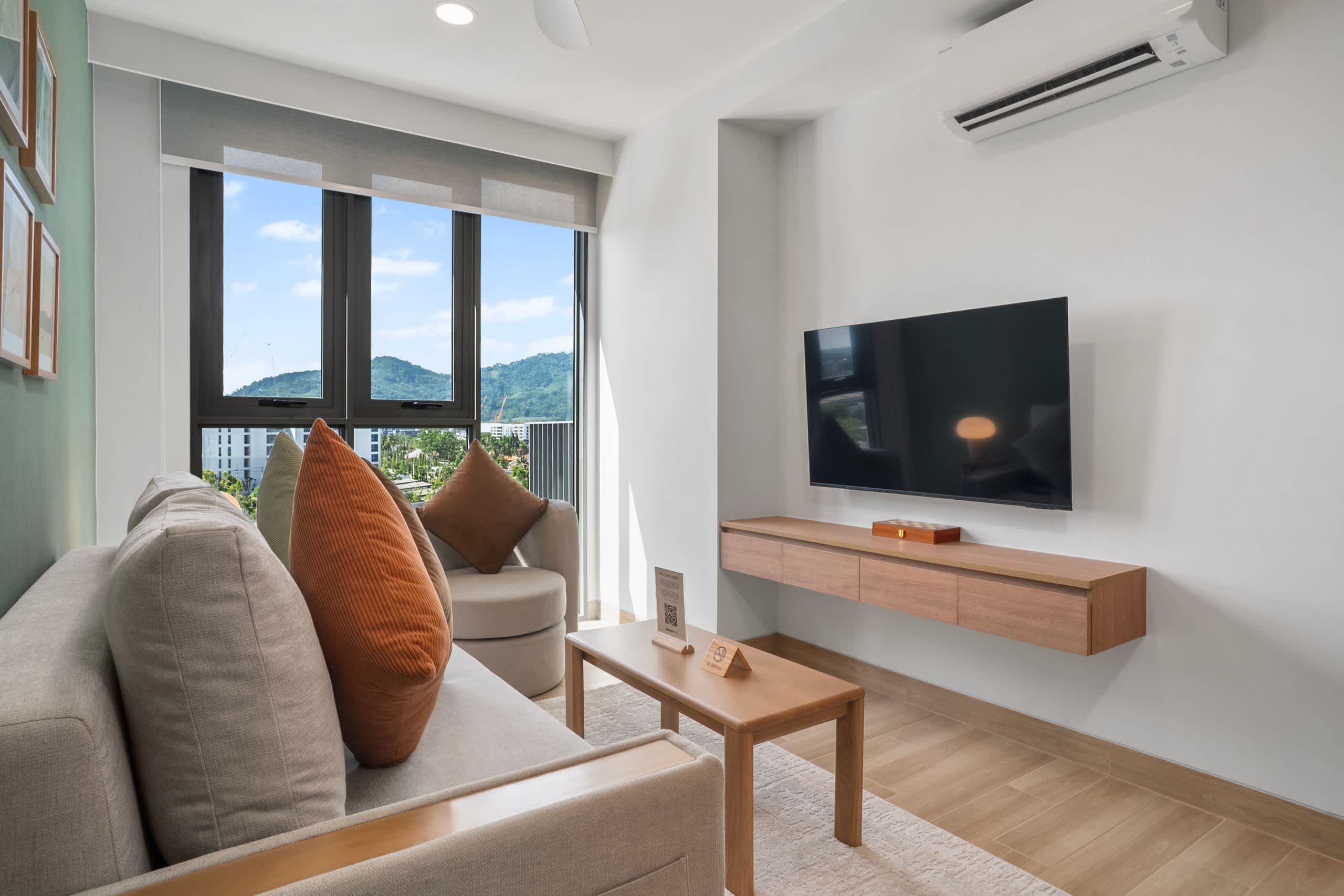 Skypark Celeste 4, One Bedroom 1Cx Premium