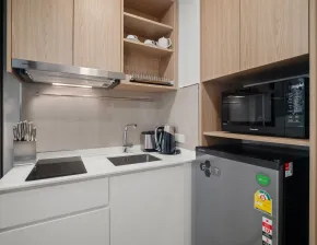 https://assets.banyanliving.com/s3fs-public/styles/card/public/pictures/egz97uxlpm2ggzmzpzj0.jpg.webp?itok=fxURlyne