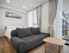 https://assets.banyanliving.com/s3fs-public/styles/card/public/pictures/jnsc9qrtnmhltlc8hxcq.jpg.webp?itok=cCUxM2ef