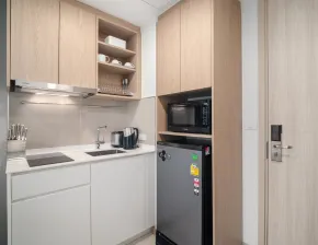 https://assets.banyanliving.com/s3fs-public/styles/card/public/pictures/kfdpyfq9x8ixzatak6zs.jpg.webp?itok=_MiSAE6D
